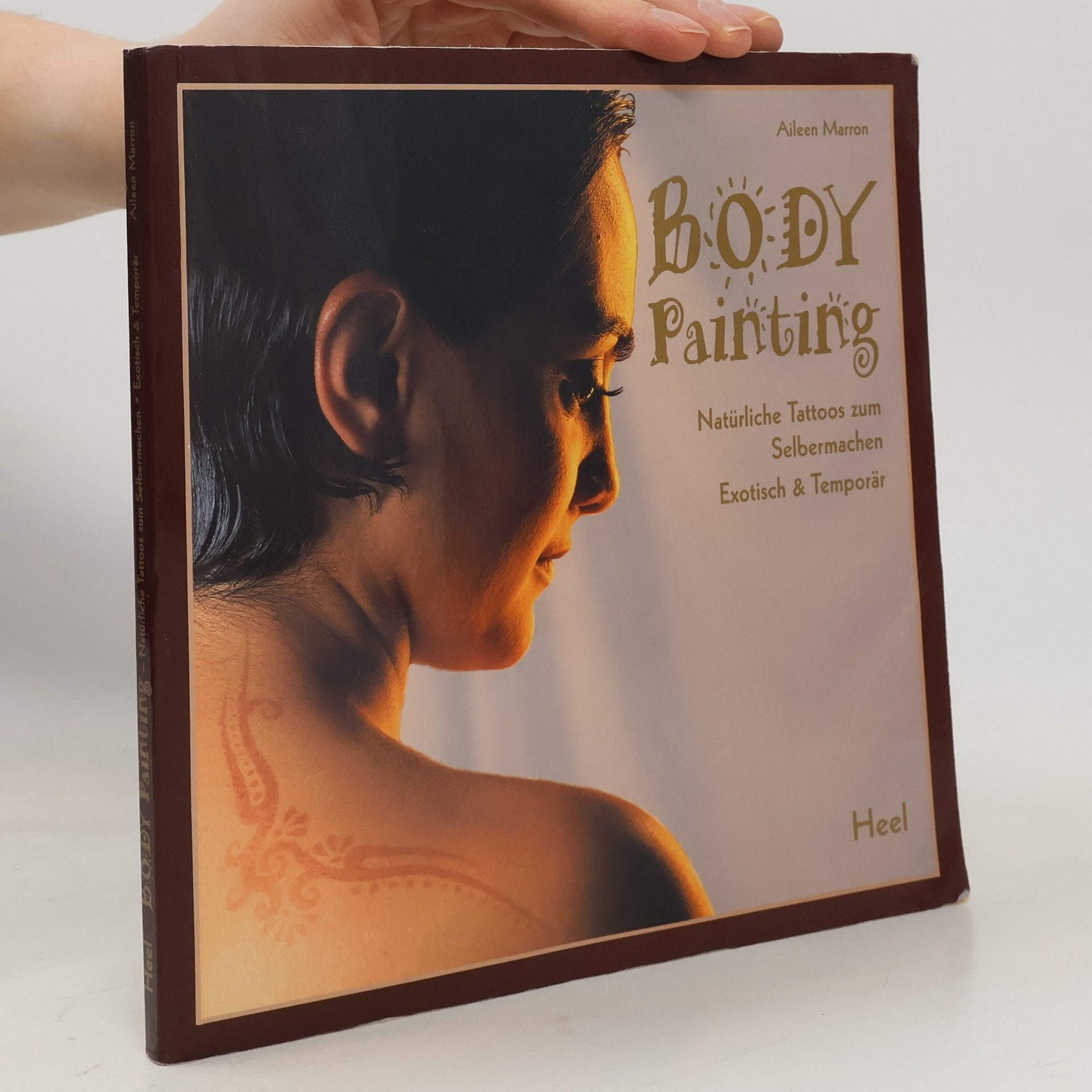 Aileen Marron Body painting