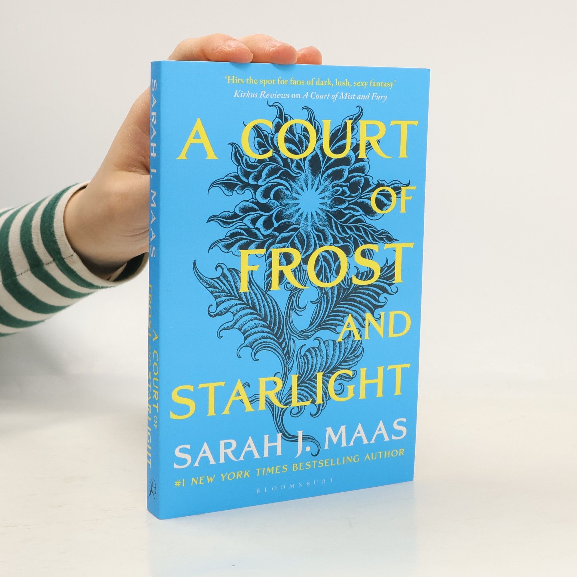 Sarah J. Maas A Court of Frost and Starlight