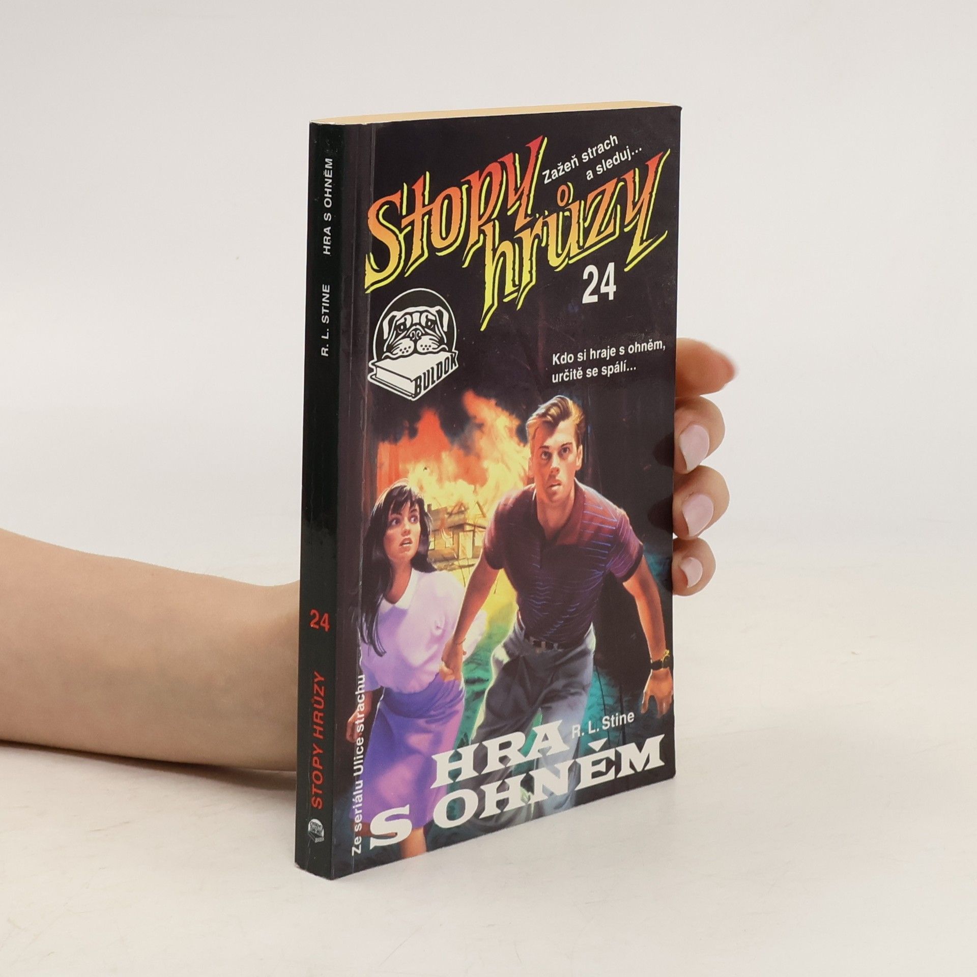R. L. Stine Hra s ohněm