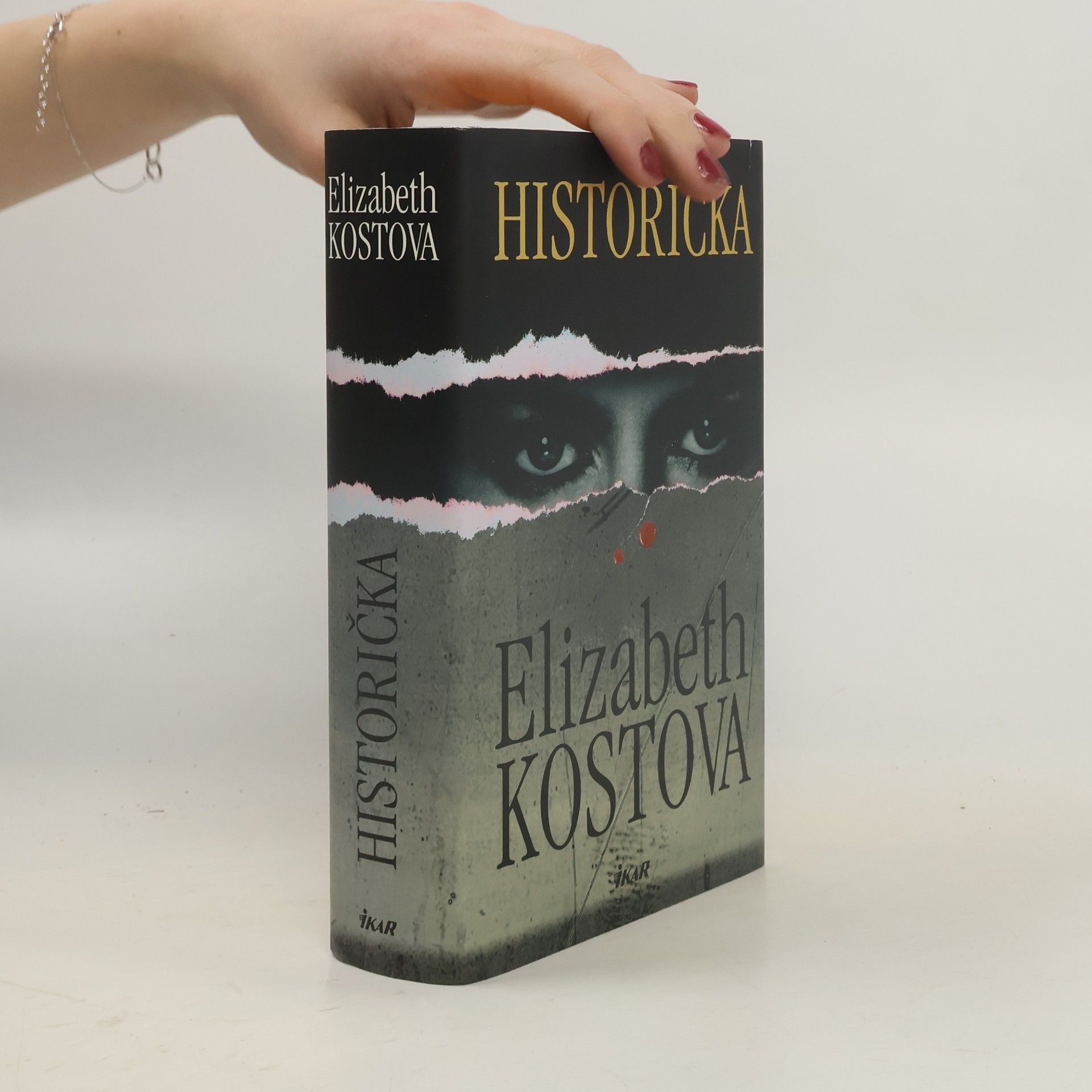 Elizabeth Kostova Historička