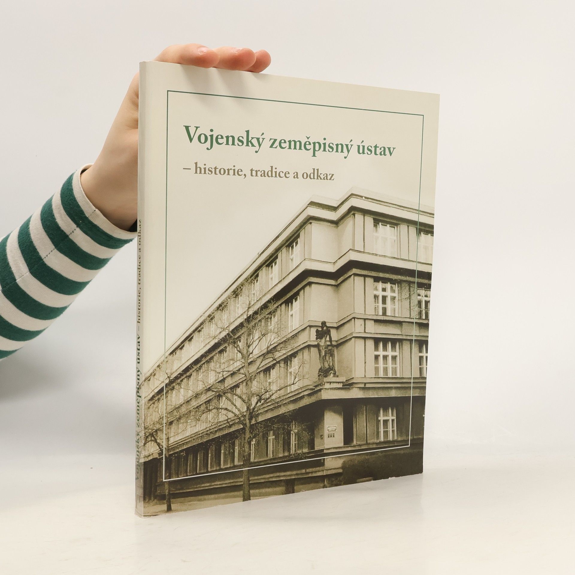 Vojenský zeměpisný ústav : historie, tradice a odkaz : [1925-2004]
