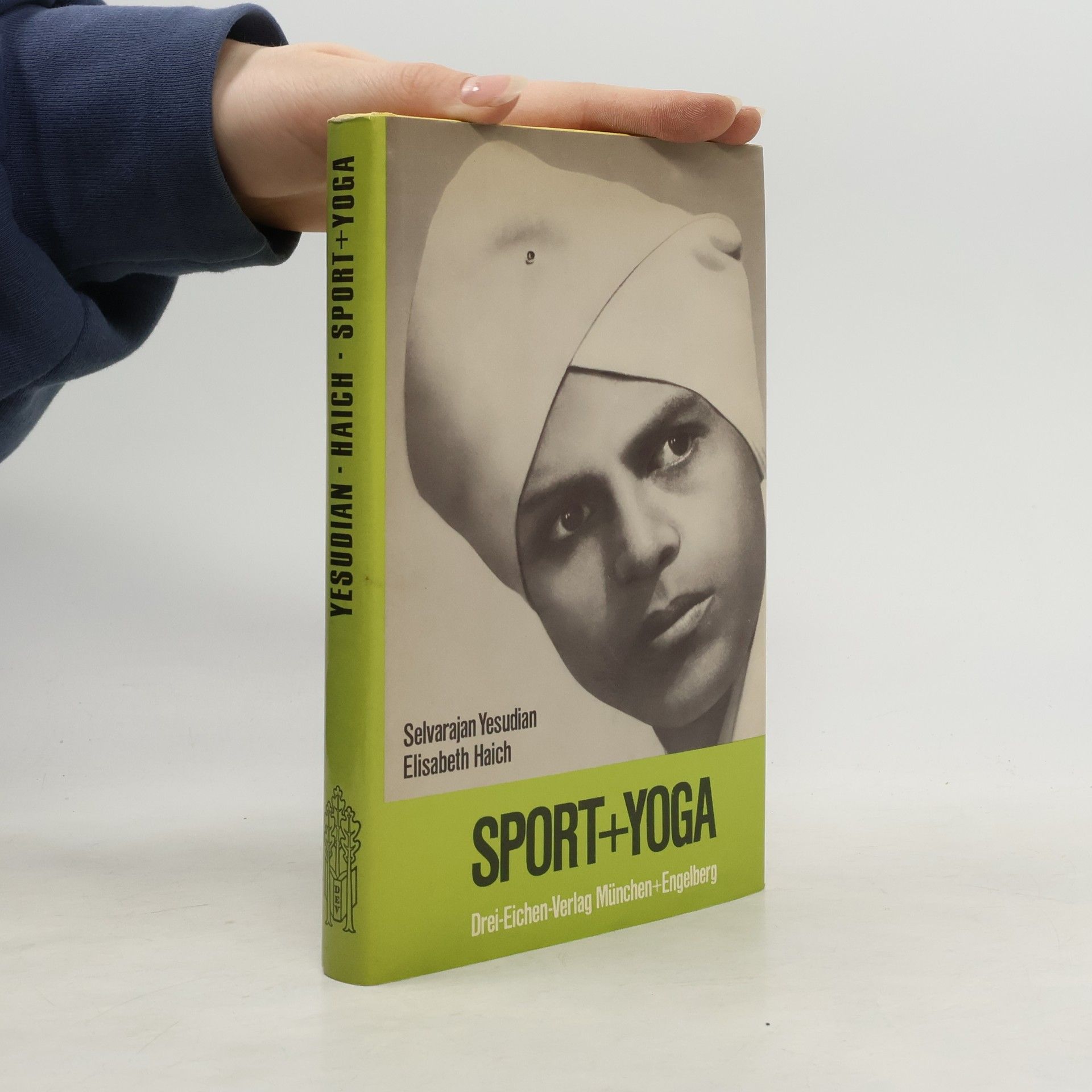 Selvarajan Yesudian Sport und Yoga