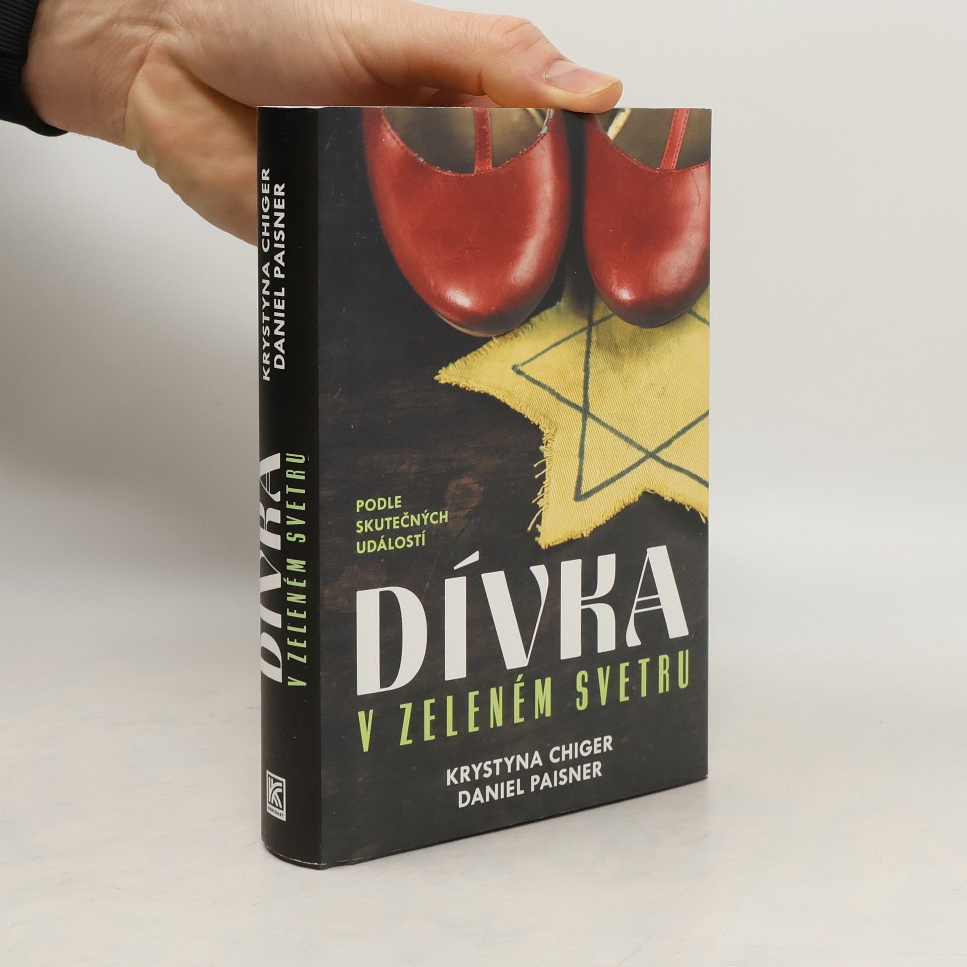 Krystyna Chiger Dívka v zeleném svetru