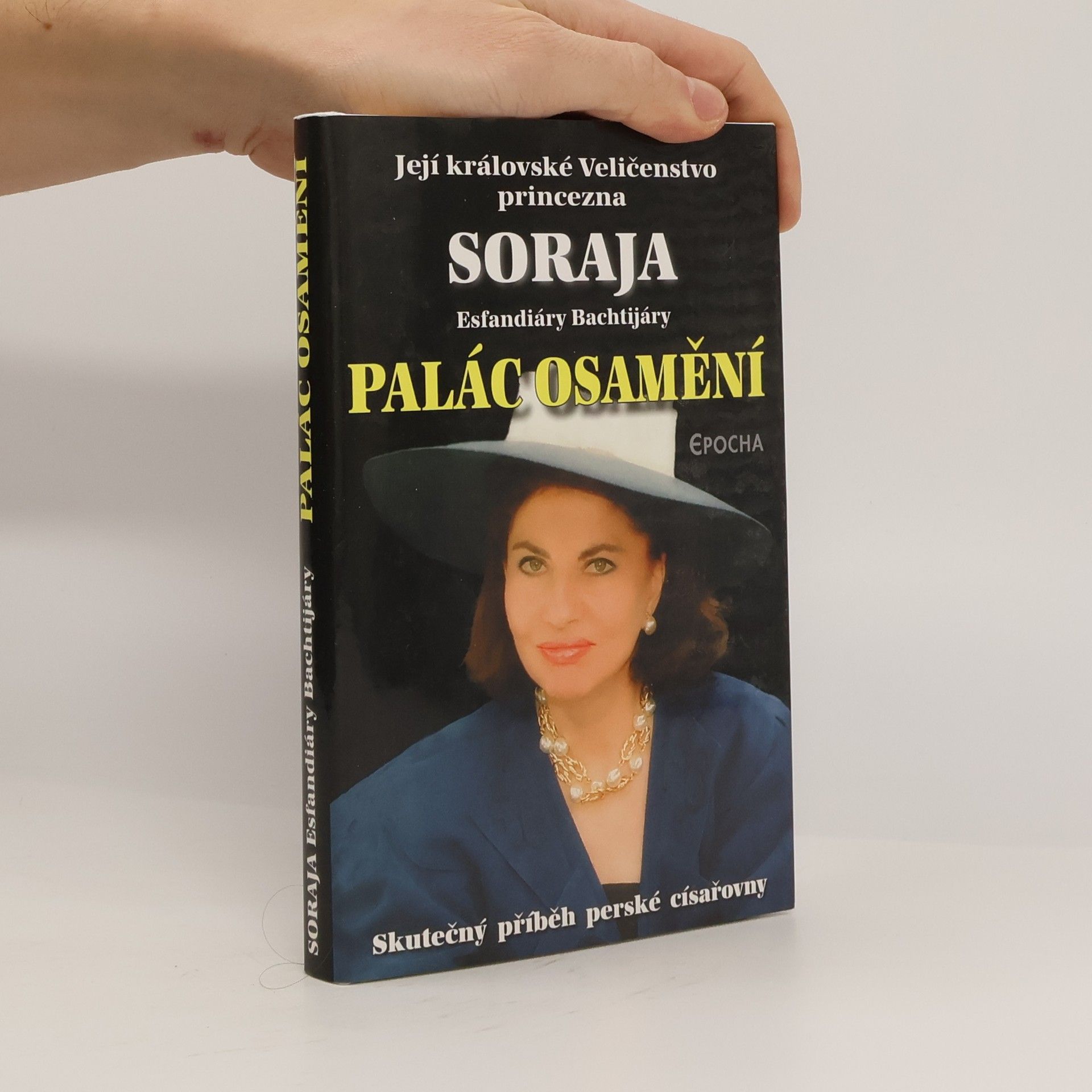 Soraja Palác osamění
