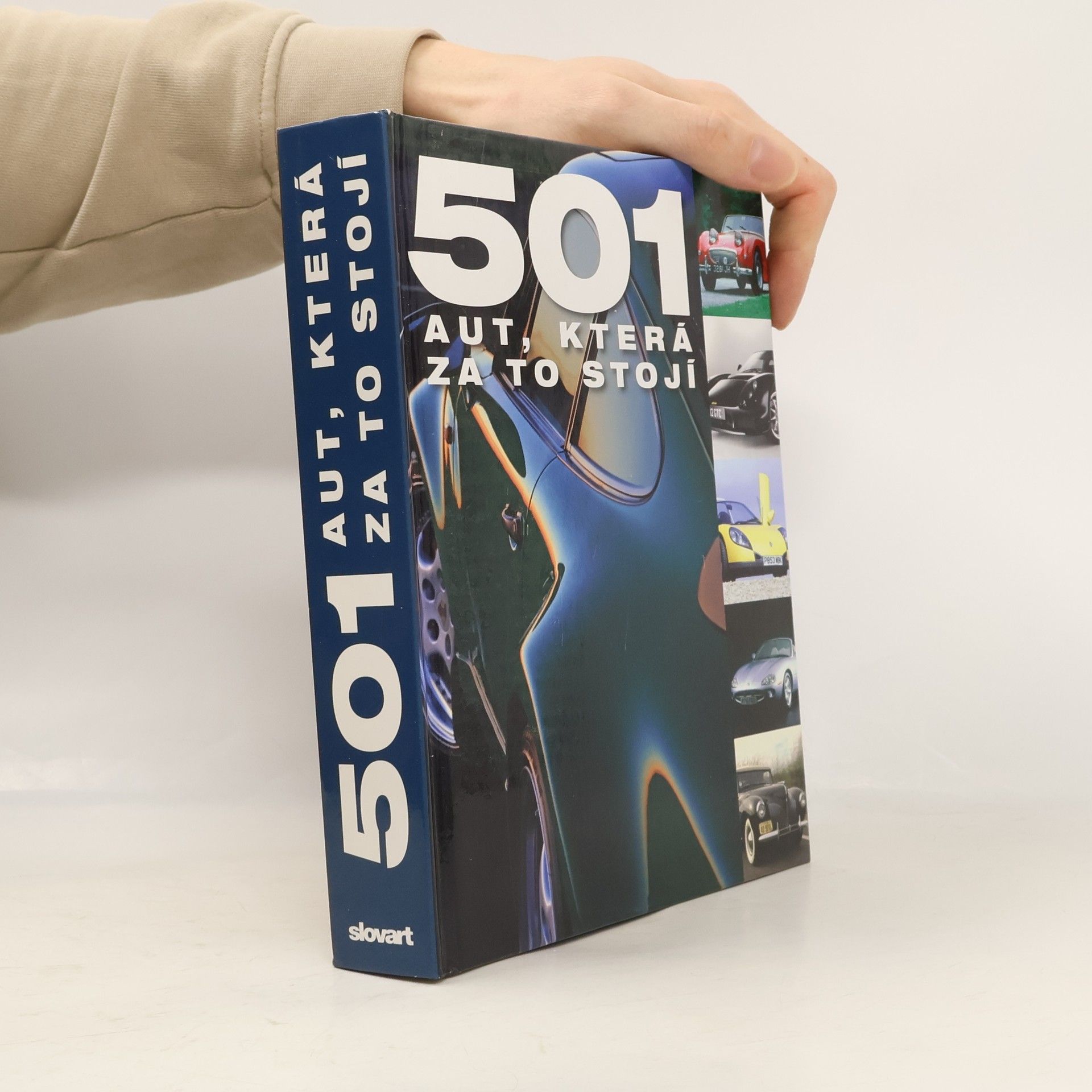 Fid Backhouse 501 aut, která za to stojí