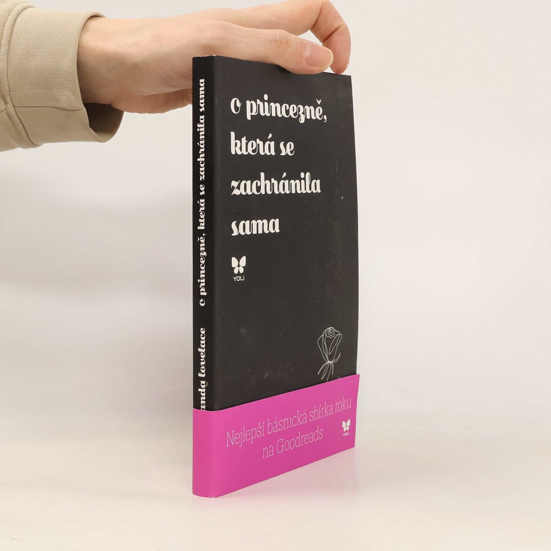 Amanda Lovelace O princezně, která se zachránila sama