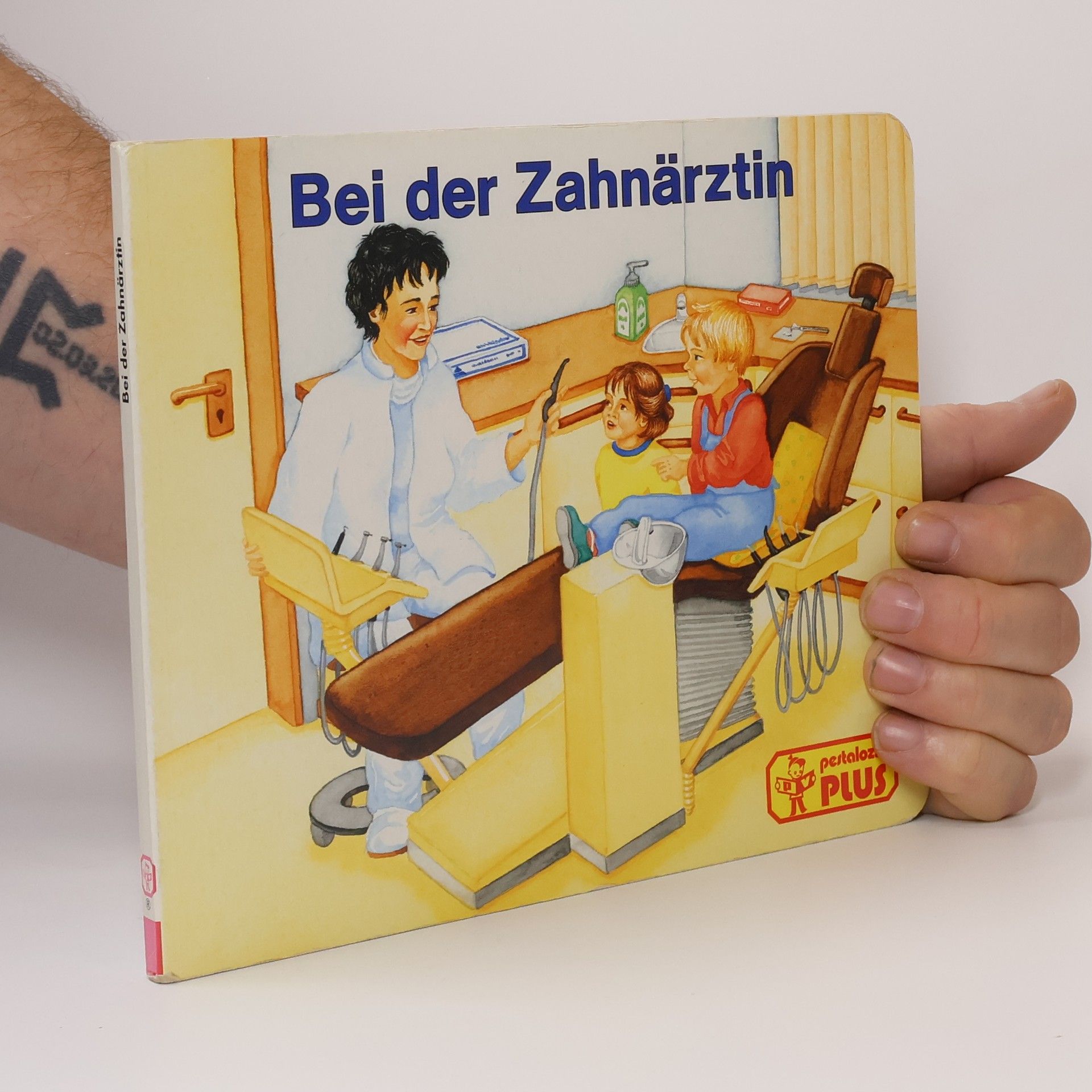 Birgitta Nicolas Bei der Zahnärztin