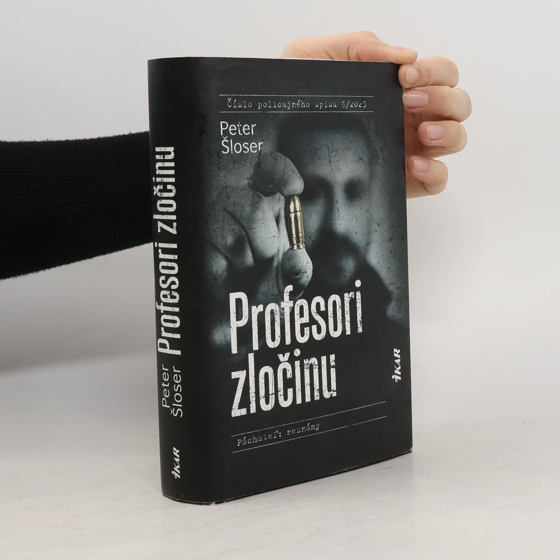 Peter Šloser Profesori zločinu