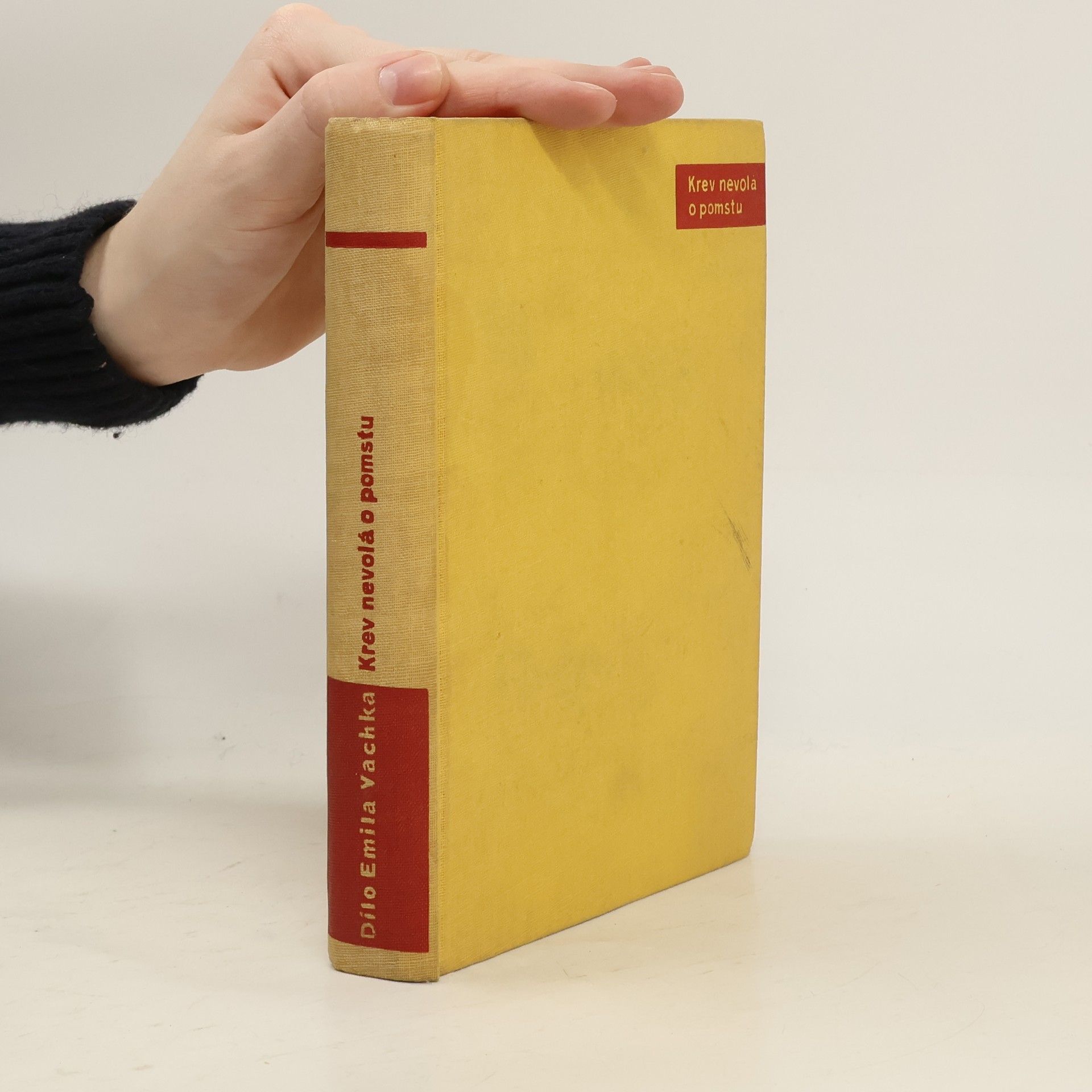 Emil Vachek Krev nevolá o pomstu