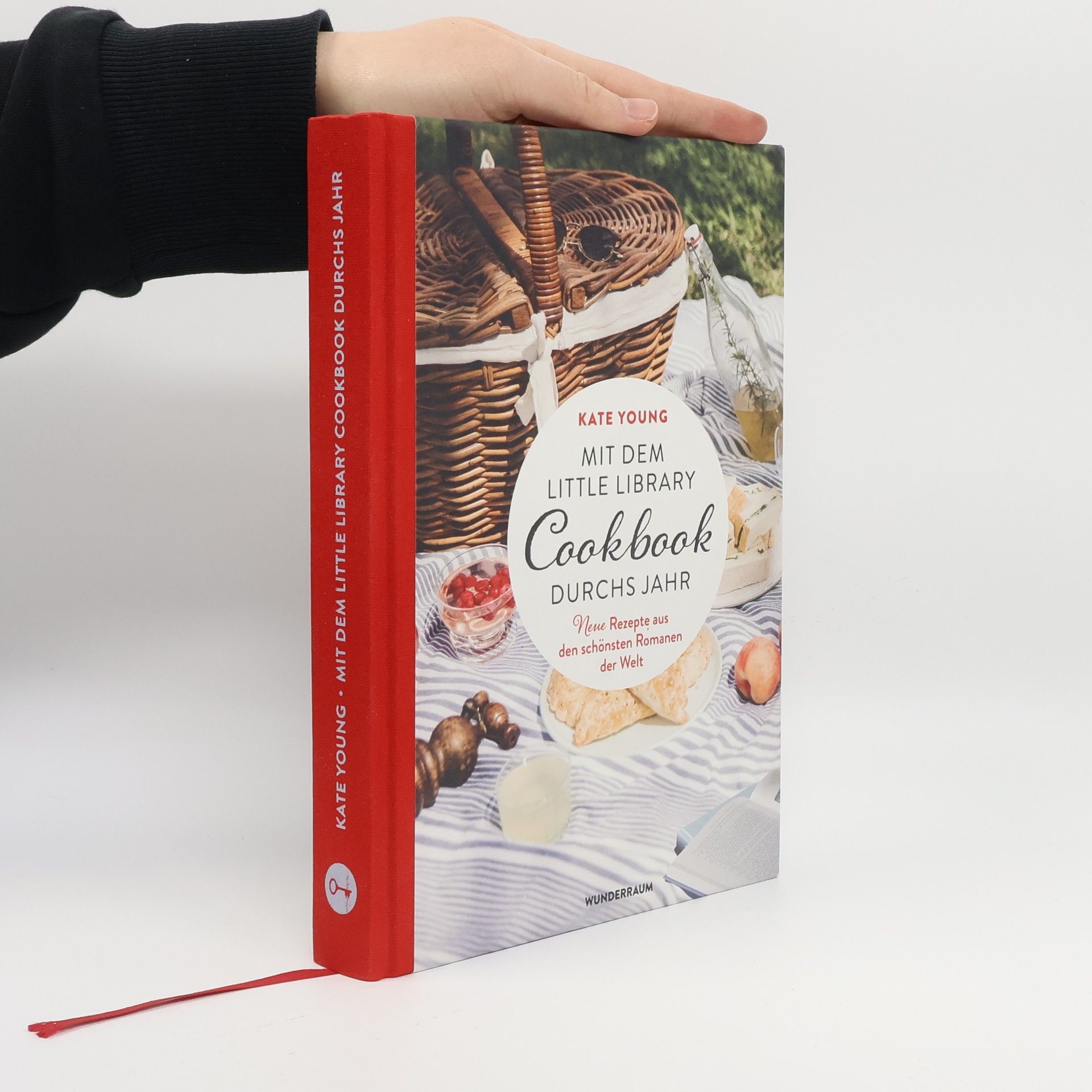 Kate Young Mit dem Little Library Cookbook durchs Jahr