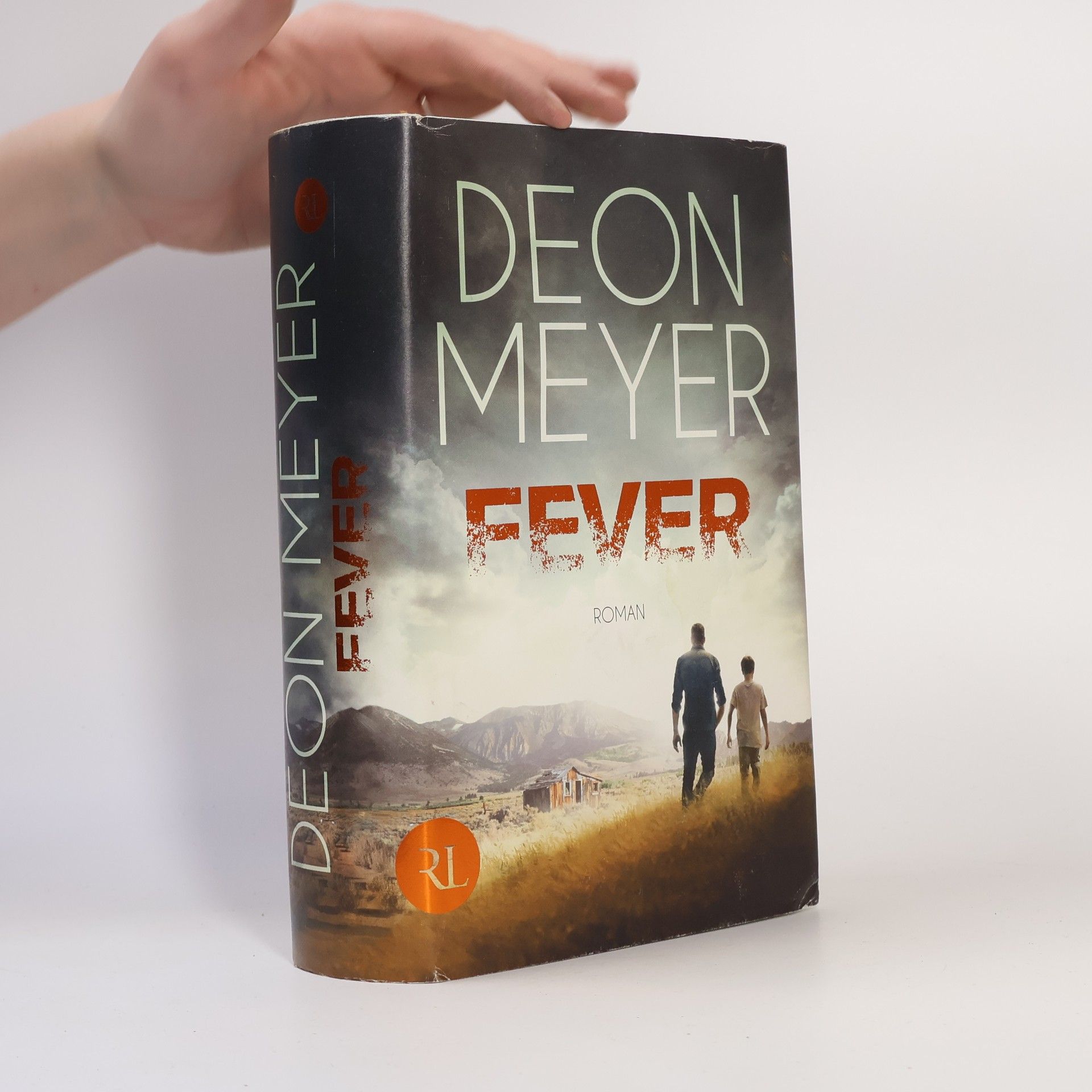 Deon Meyer Fever