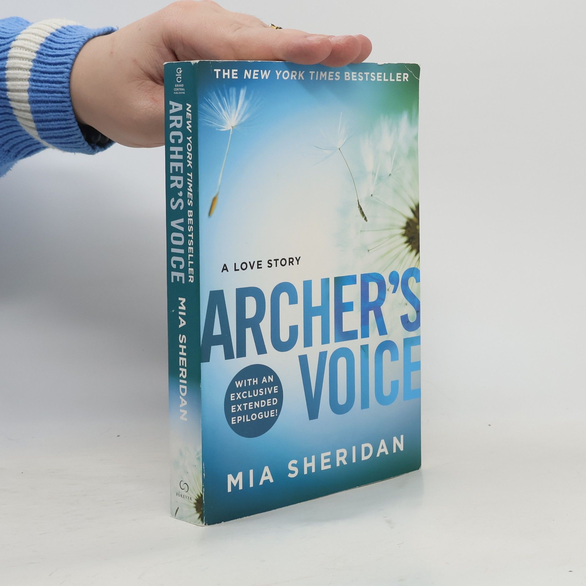 Mia Sheridan Archer's Voice