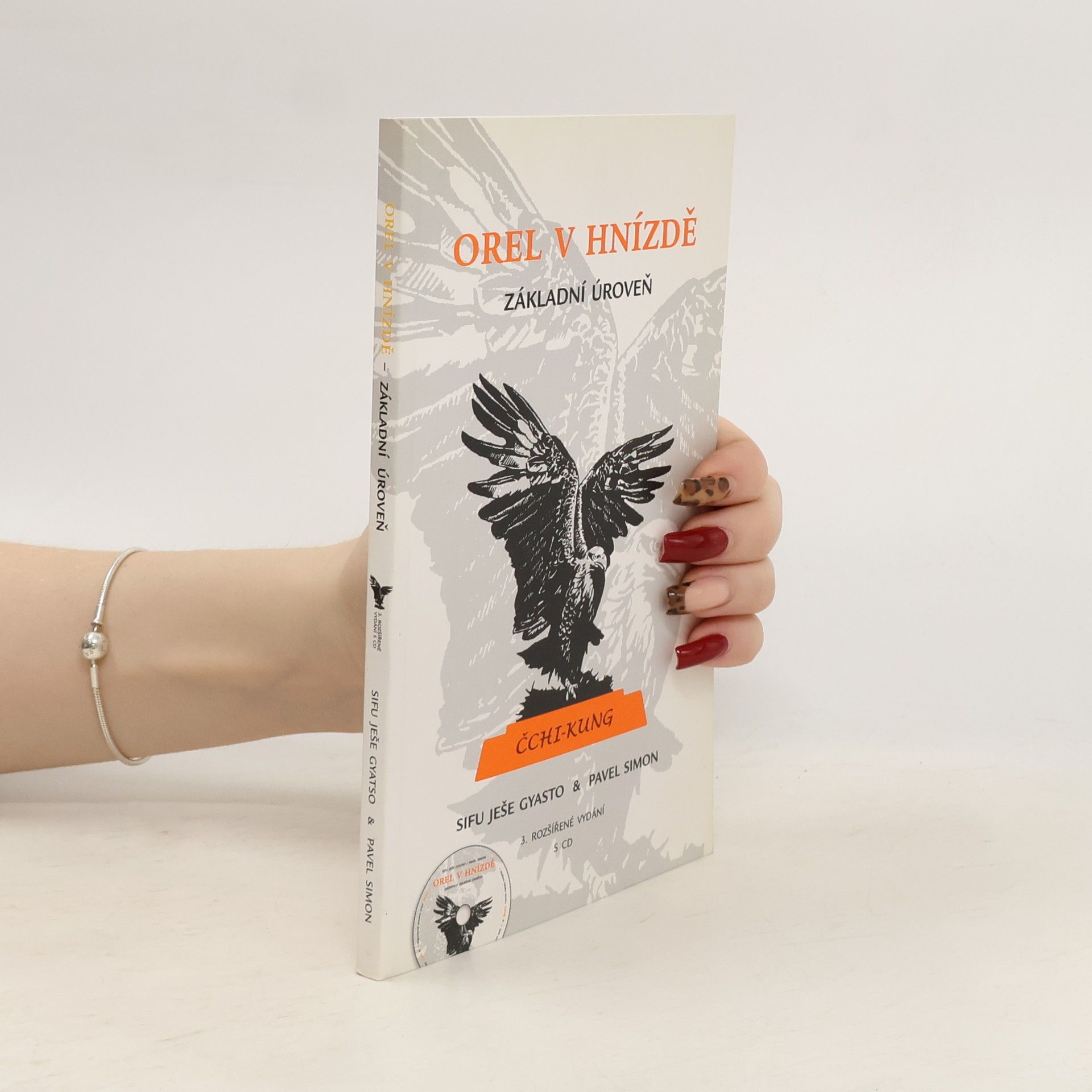 Yeshe Gyatso Čchi-kung. Orel v hnízdě. Základní úroveň