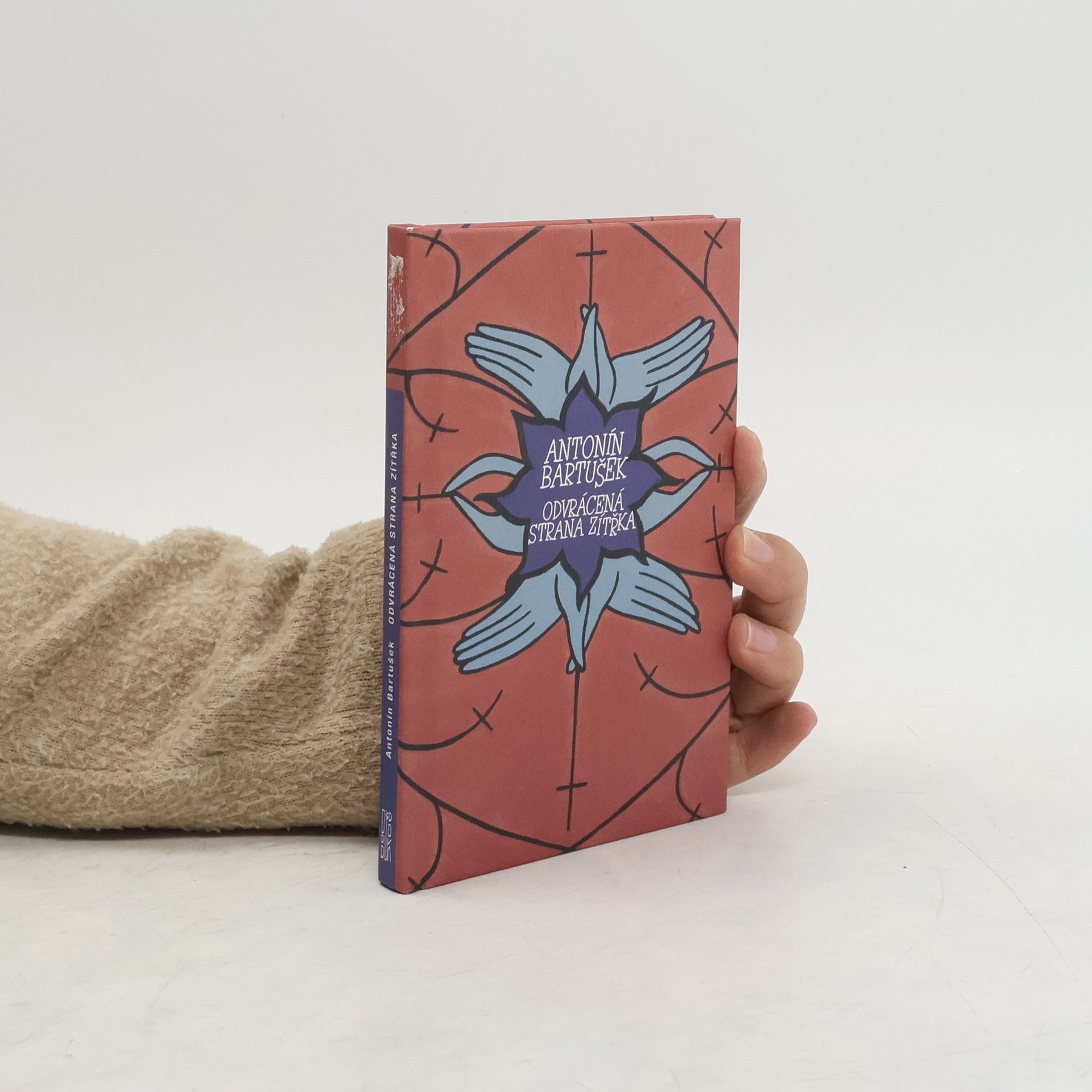 Antonín Bartušek Odvrácená strana zítřka