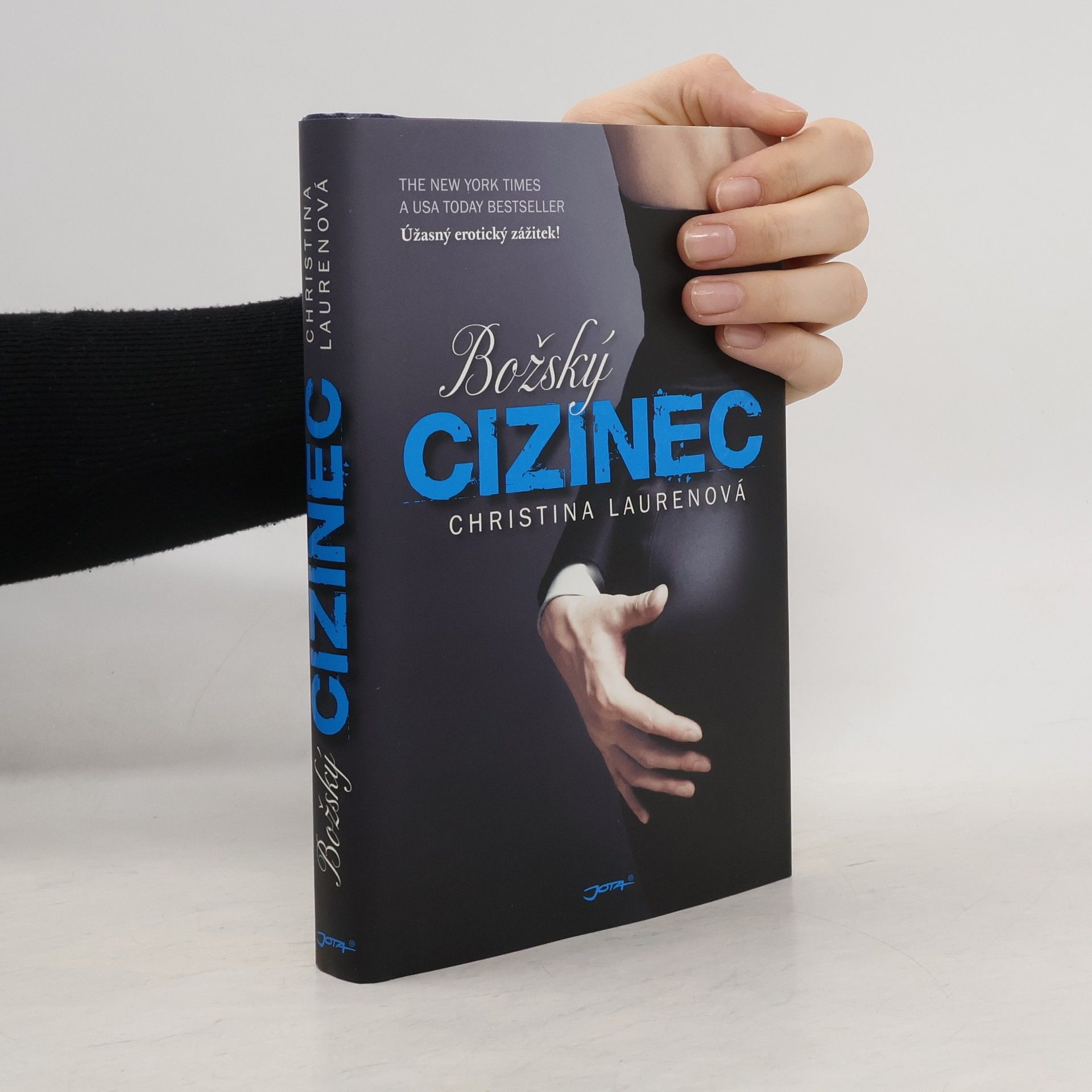 Christina Lauren Božský cizinec