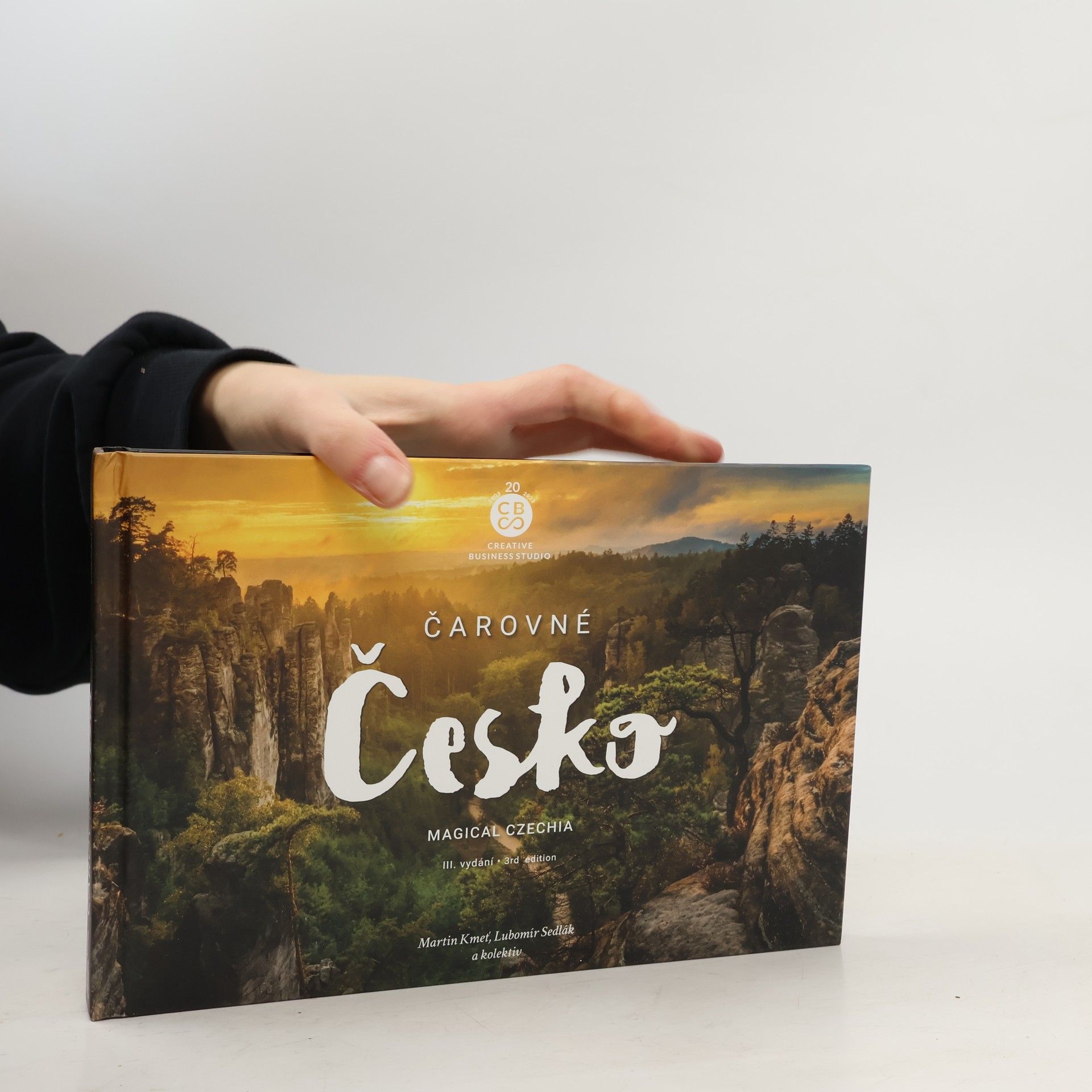 AA.VV. Čarovné Česko