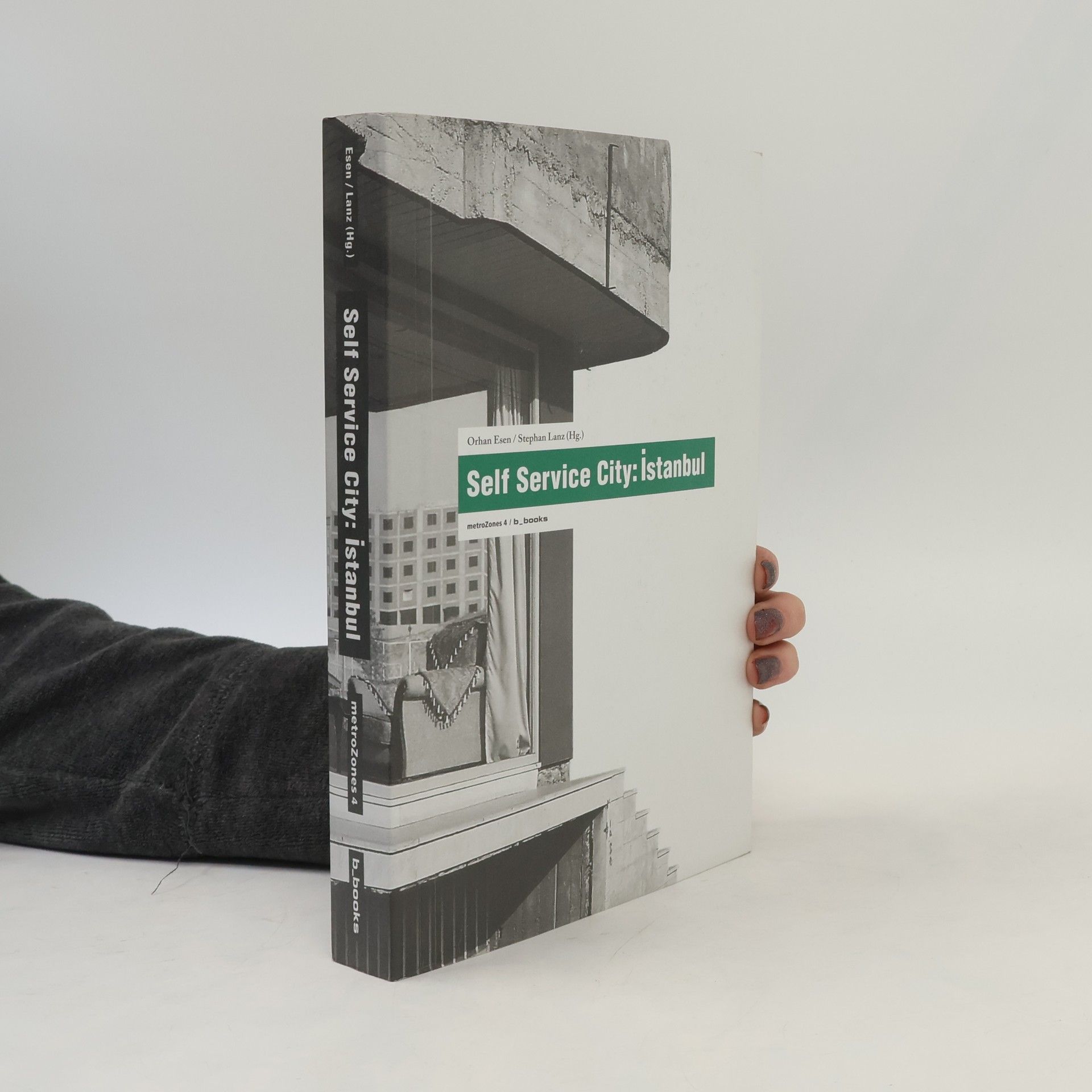 Orhan Esen Self Service City. İstanbul