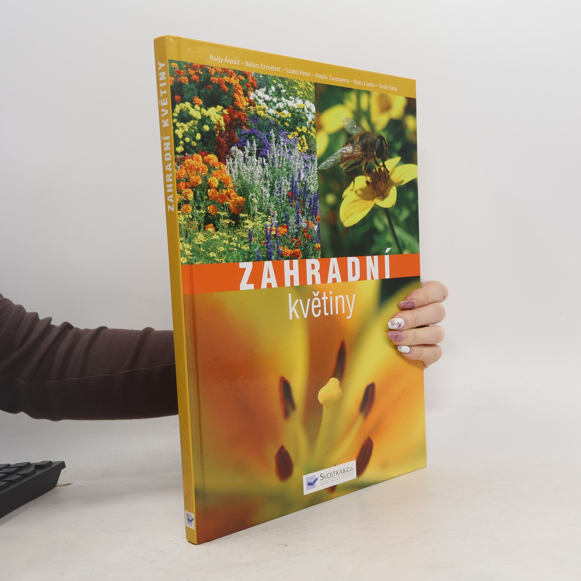 Kolektiv autorů Zahradní květiny