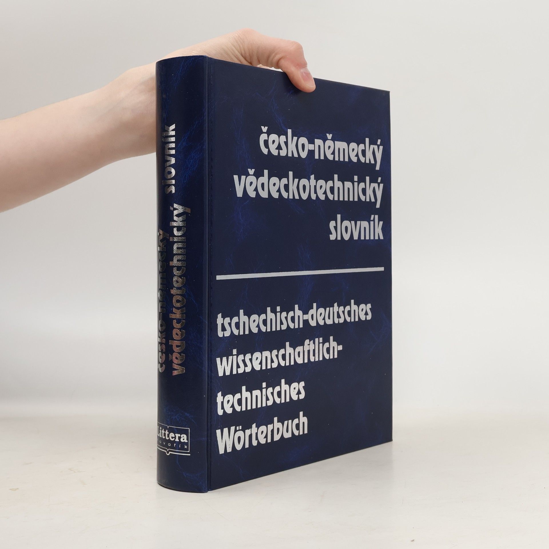 Various authors Česko-německý vědeckotechnický slovník