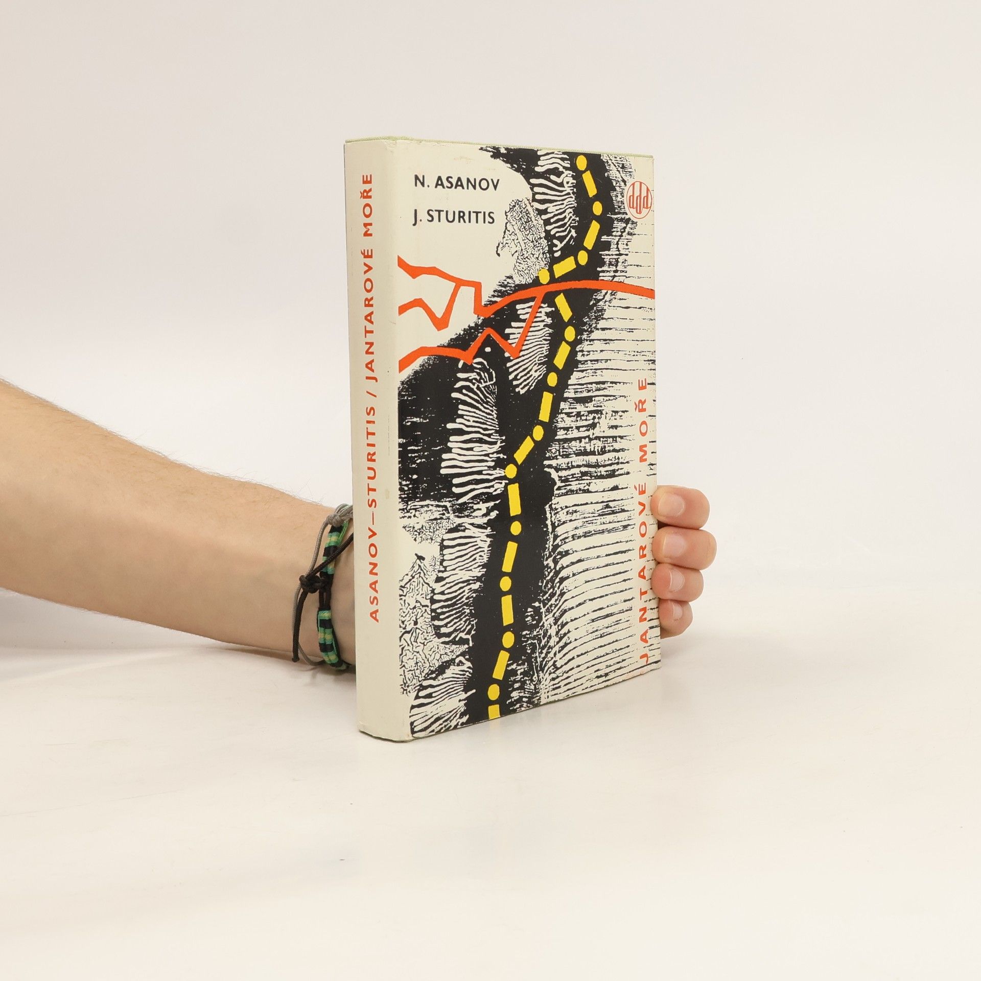 Nikolaj Asanov Jantarové moře