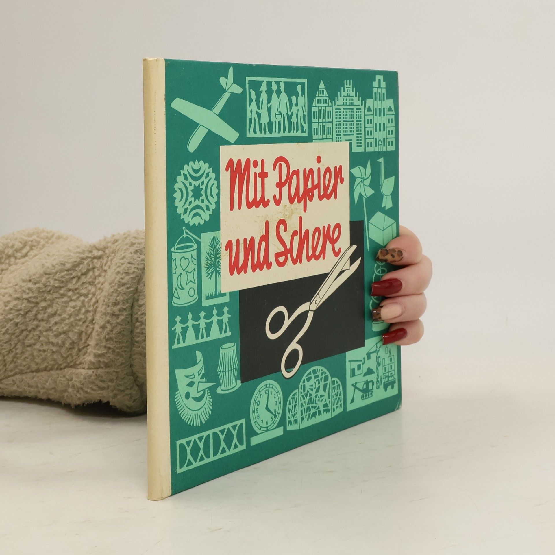 Autorenkollektiv Mit Papier und Schere