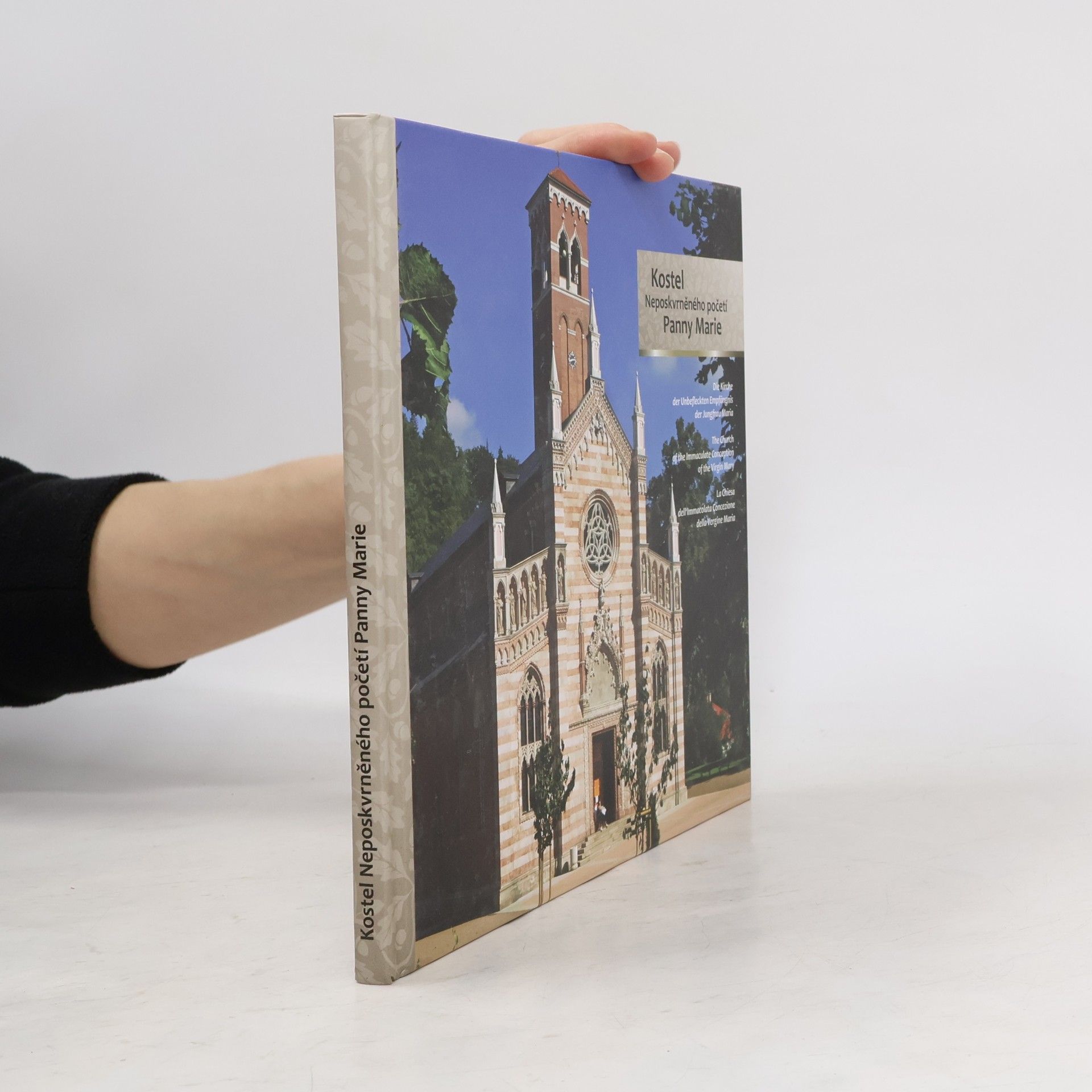 Autorenkollektiv Kostel Neposkvrněného početí Panny Marie