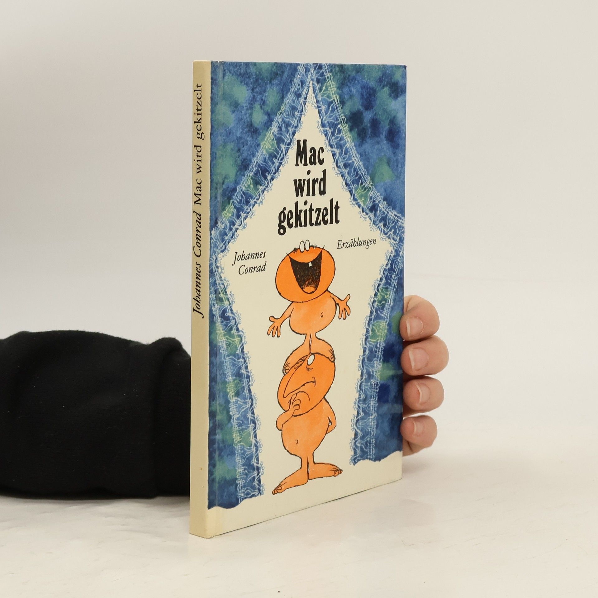 Johannes Conrad Mac wird gekitzelt