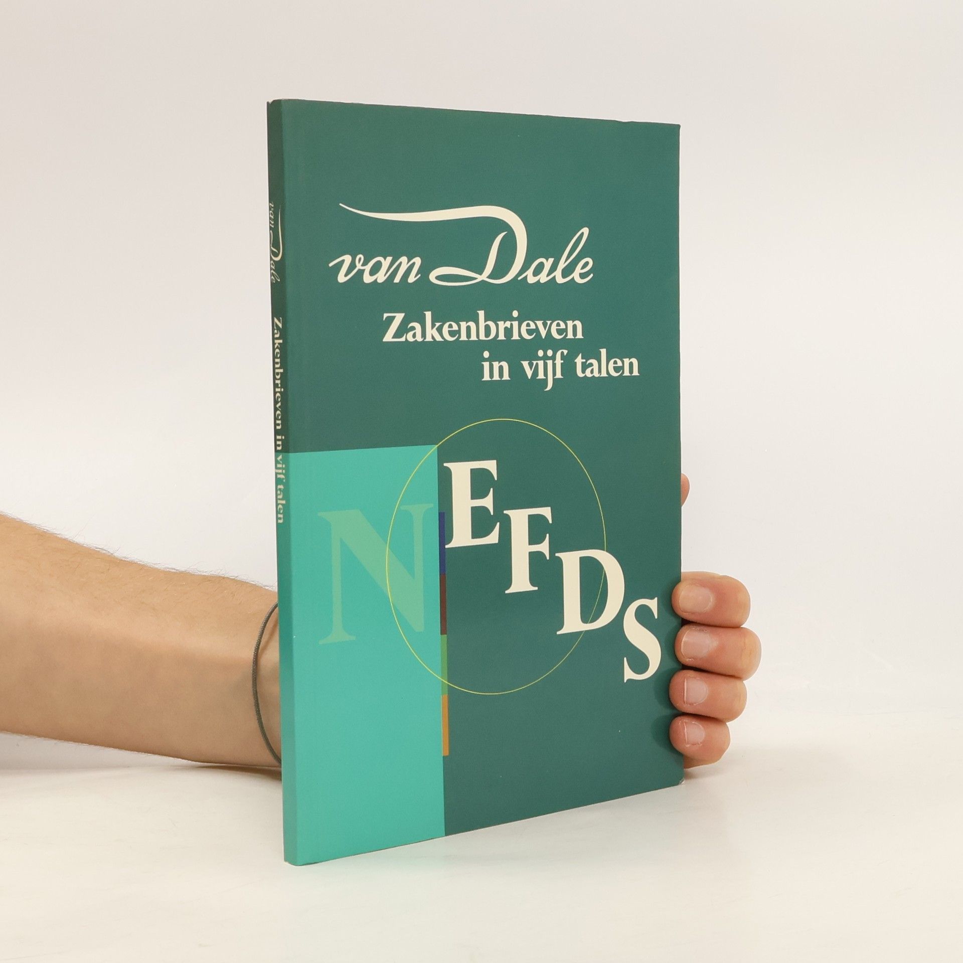 Van Dale Zakenbrieven in vijf talen