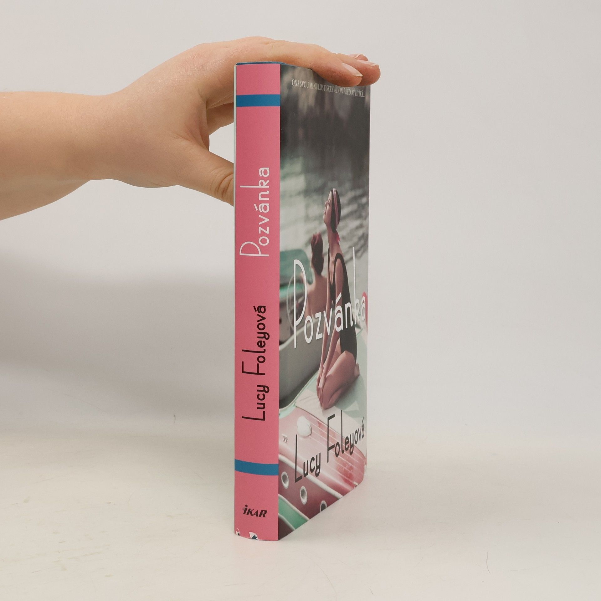 Lucy Foley Pozvánka