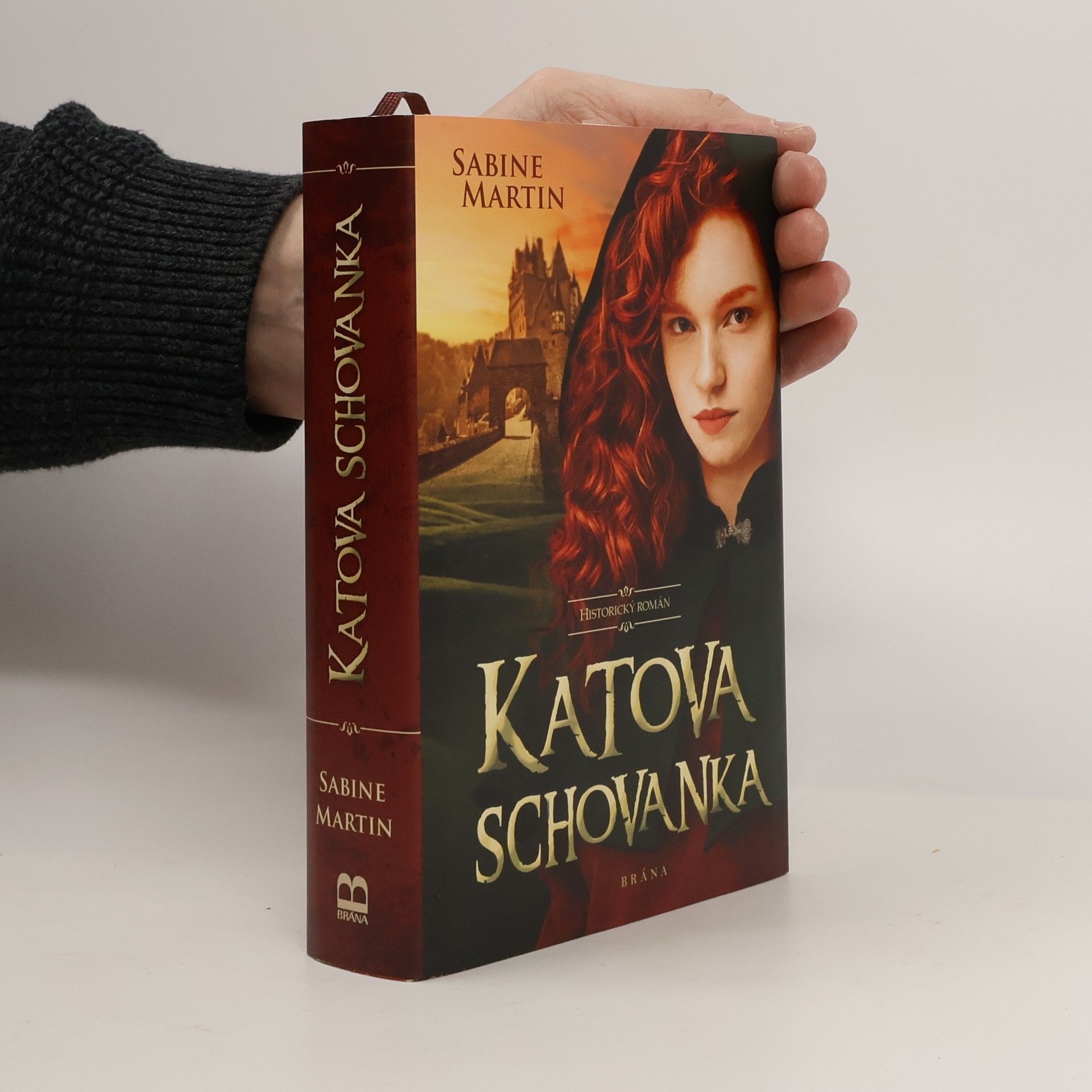 Sabine Martin Katova schovanka