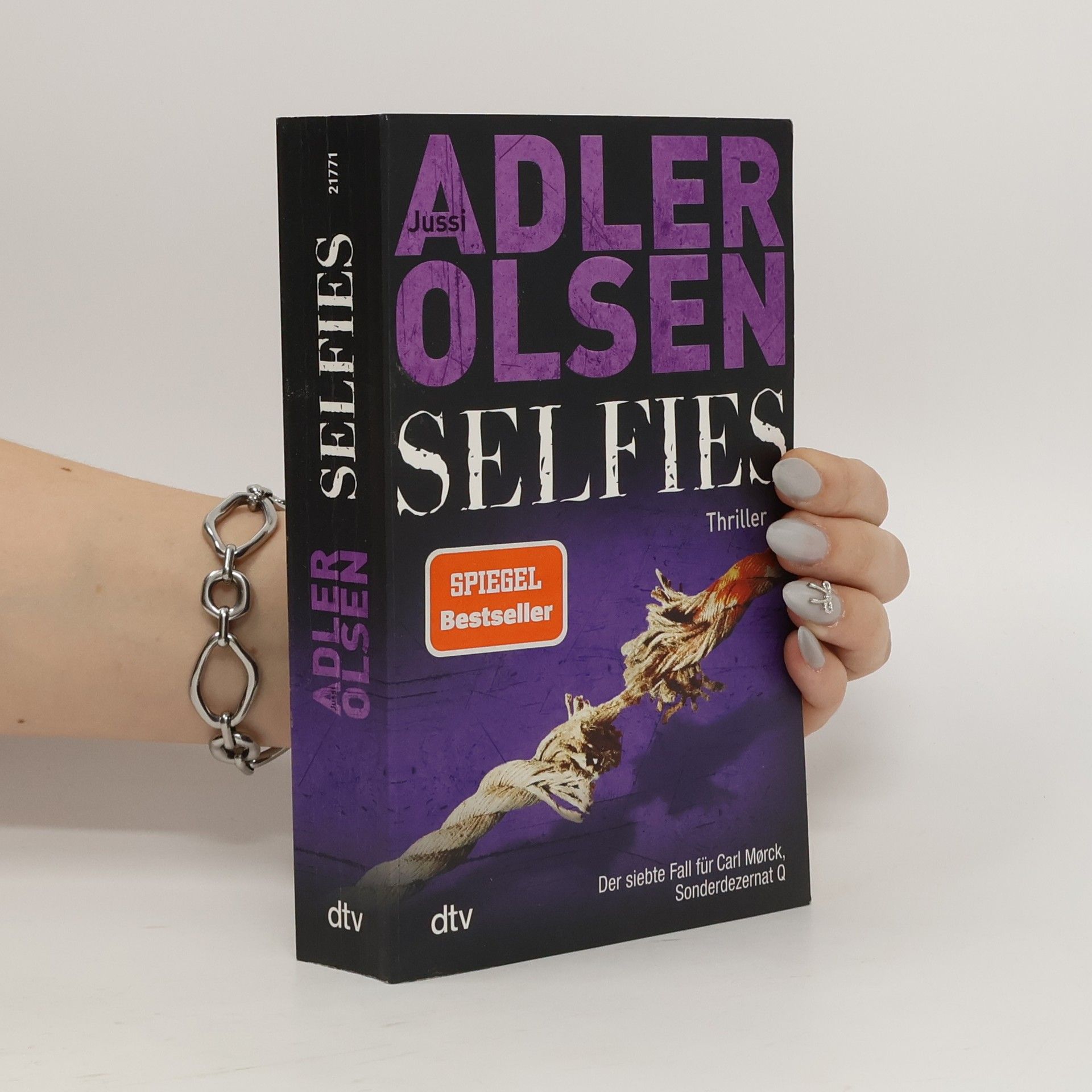 Jussi Adler-Olsen Selfies