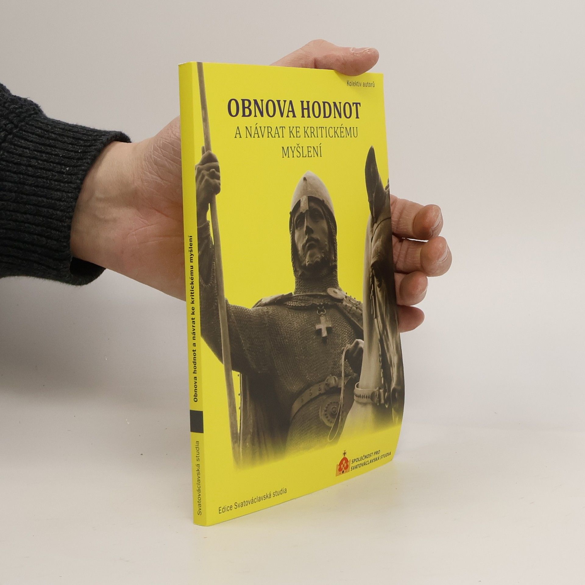 Various authors Obnova hodnot a návrat ke kritickému myšlení