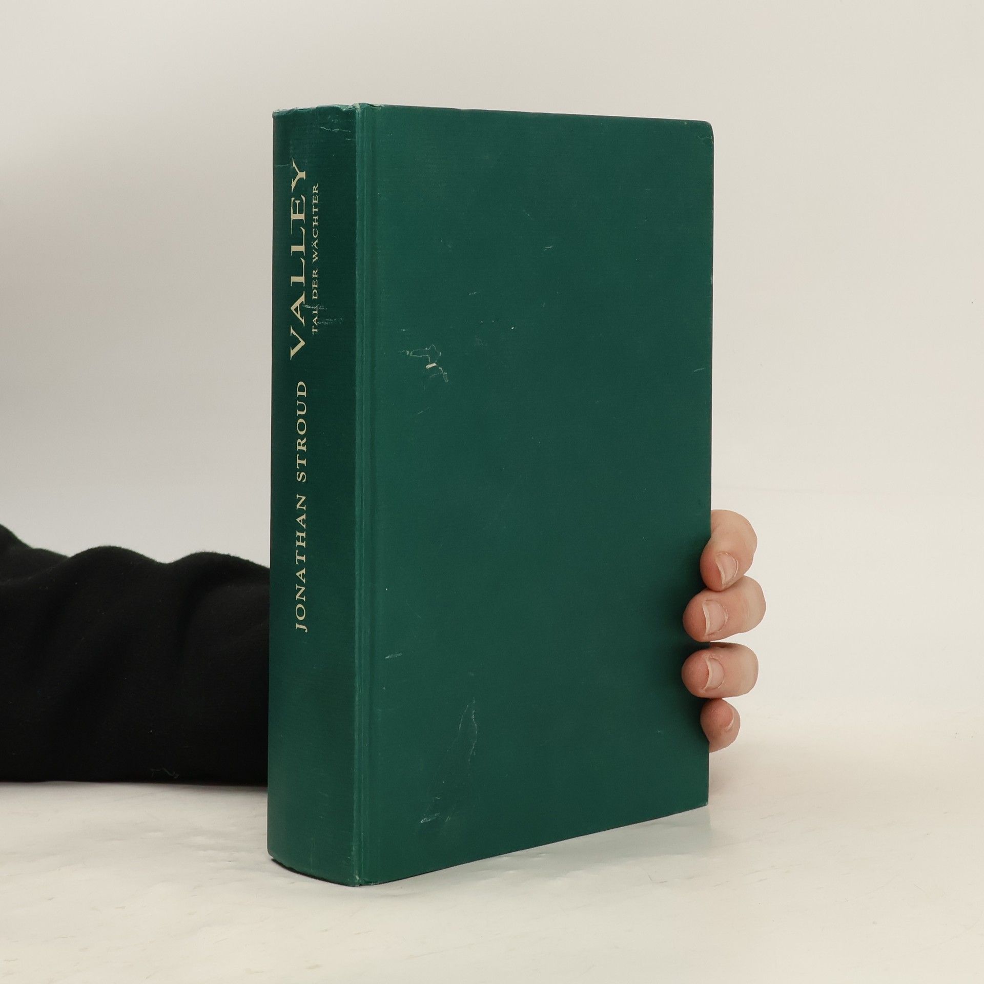 Jonathan Stroud Valley