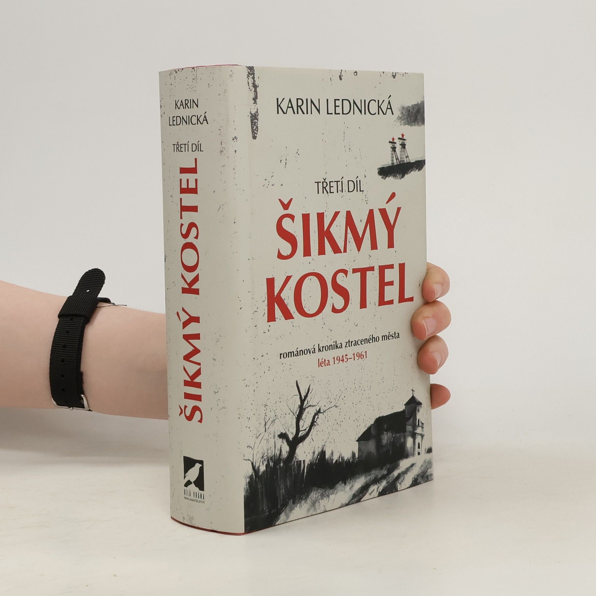Karin Lednická Šikmý kostel 3