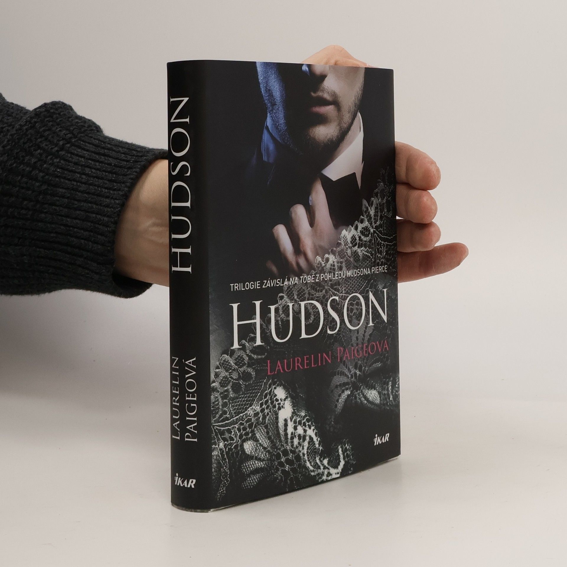 Laurelin Paige Hudson