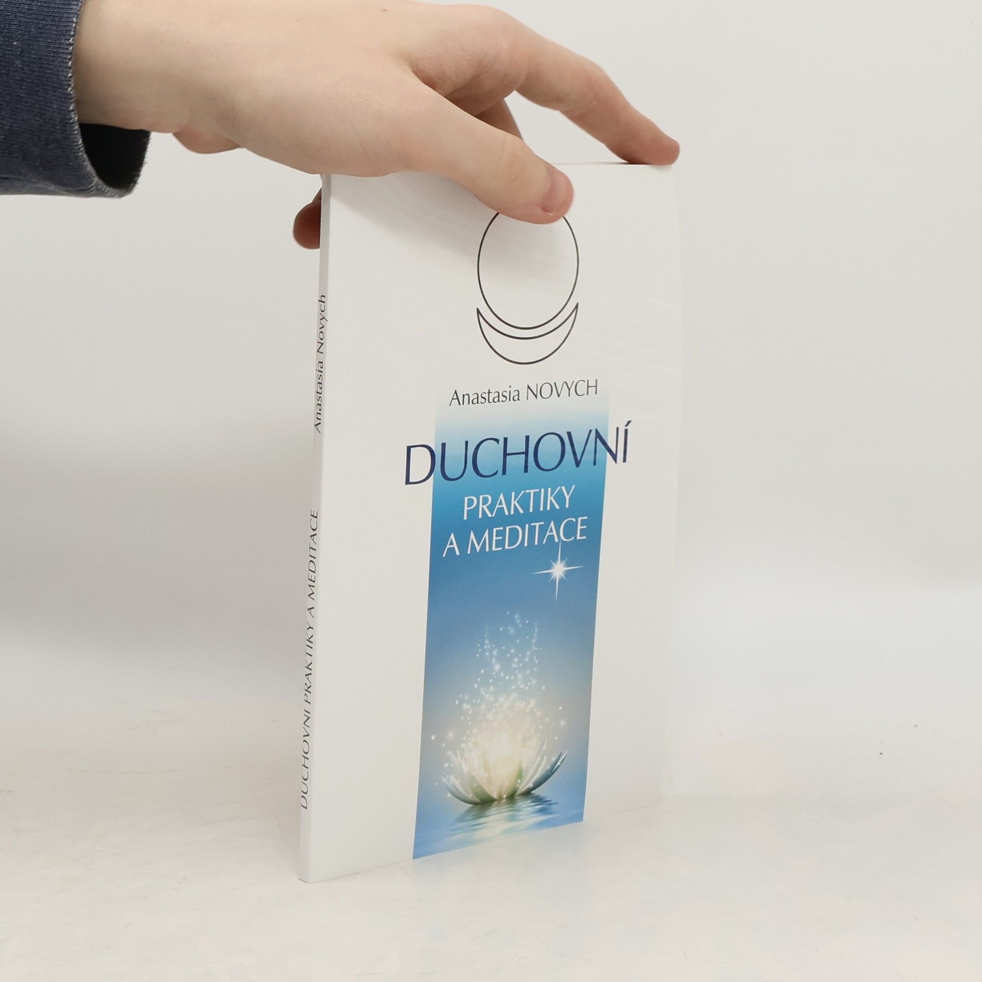 Anastasia Novych Duchovní praktiky a meditace