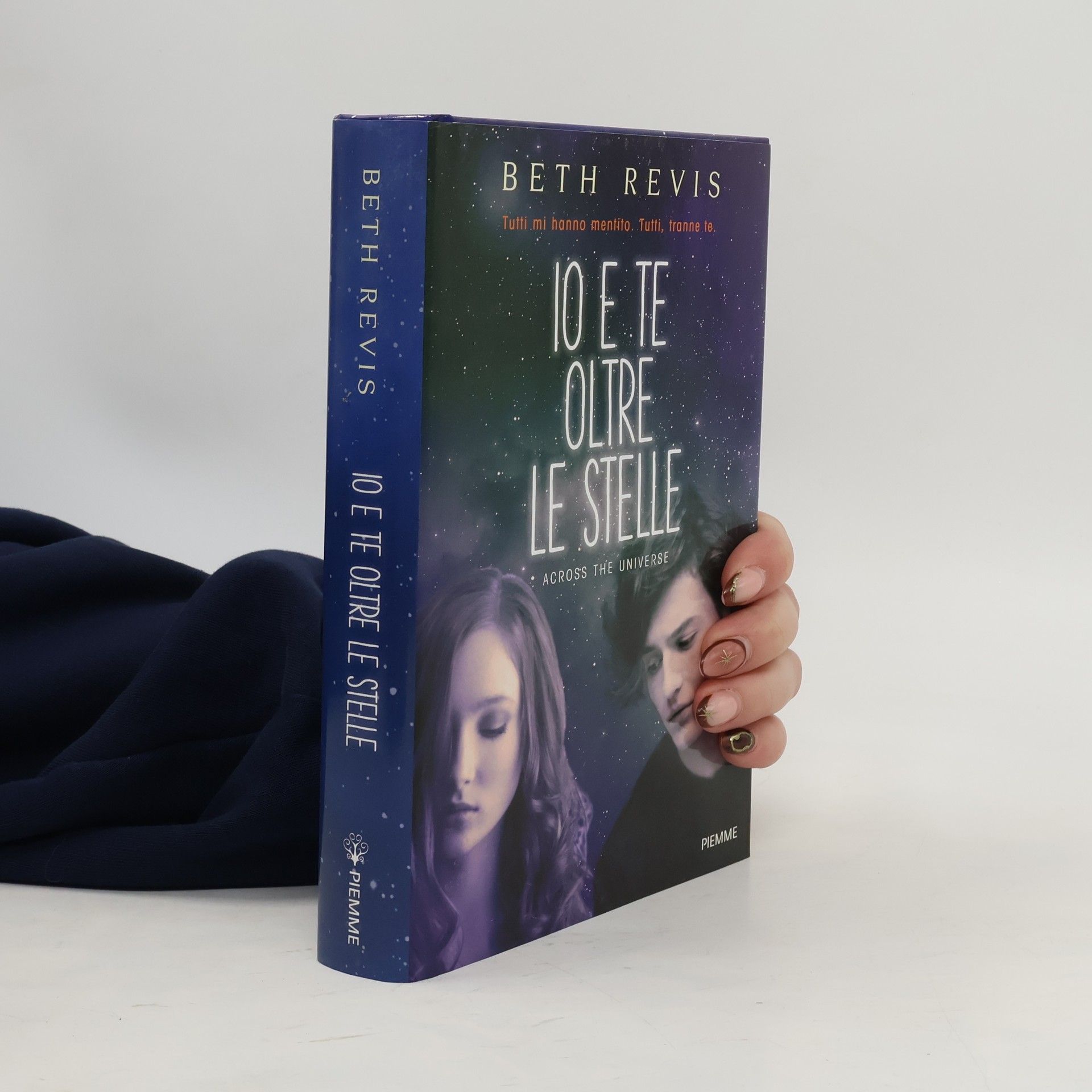 Beth Revis Io e te oltre le stelle. Across the Universe