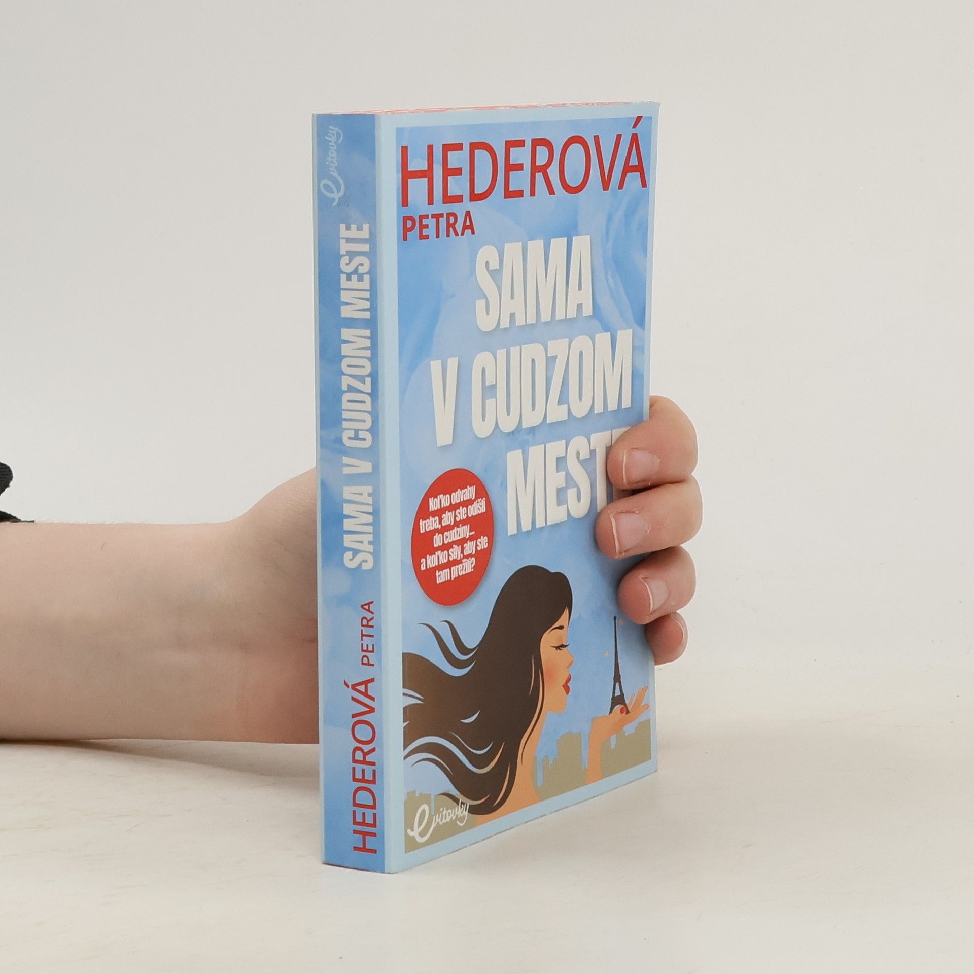 Petra Hederová Sama v cudzom meste