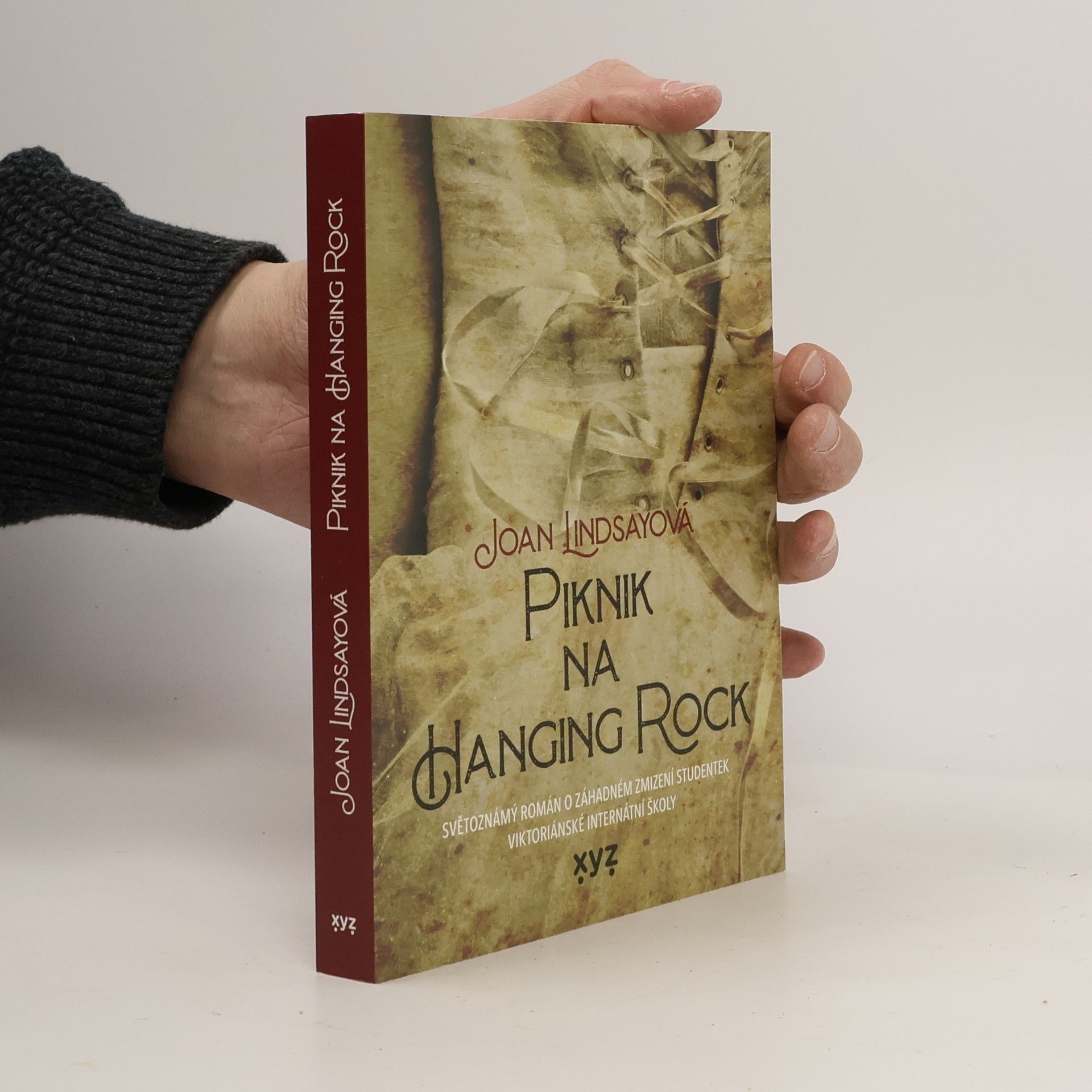 Joan Lindsay Piknik na Hanging Rock