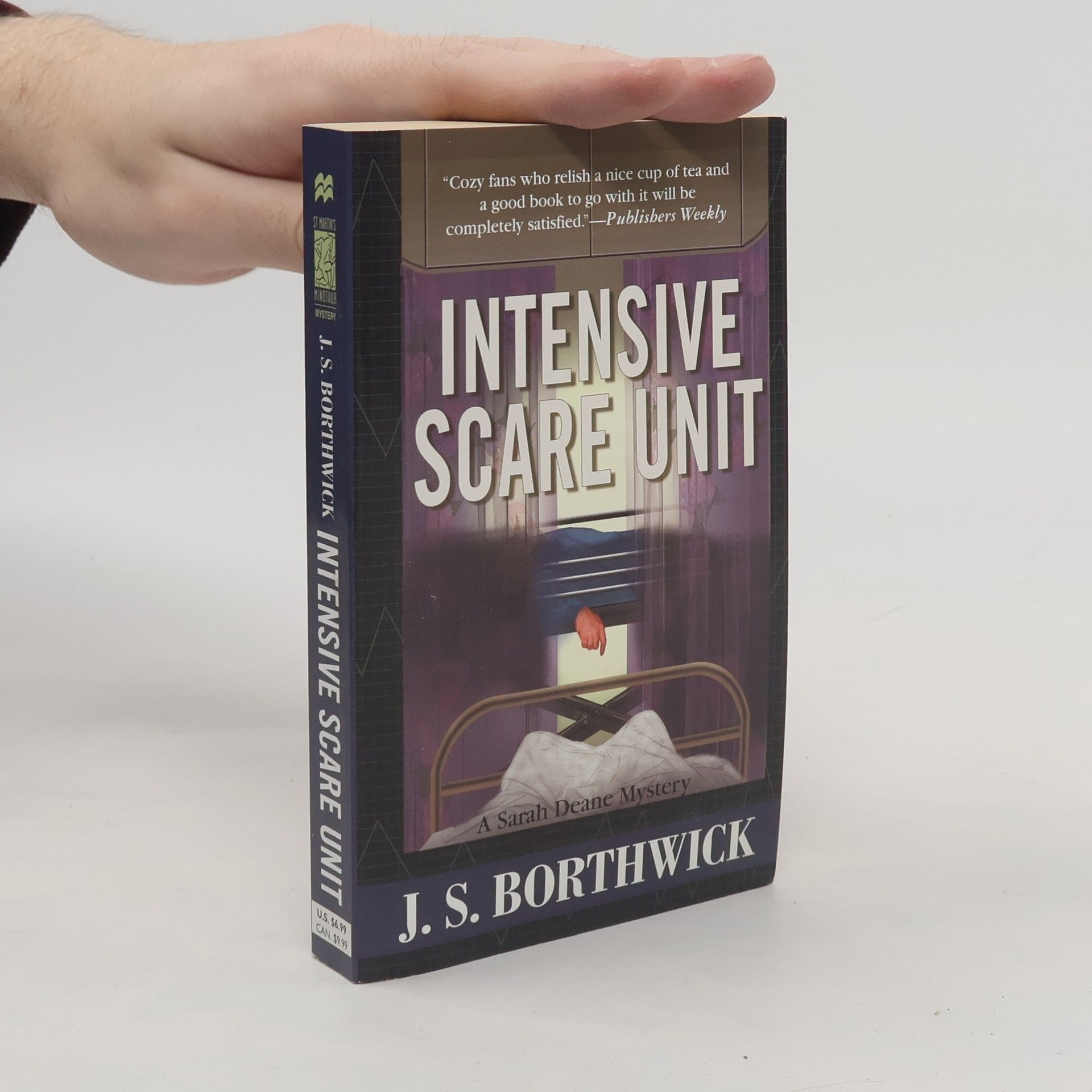 Sarah Deane Mysteries: Intensive Scare Unit