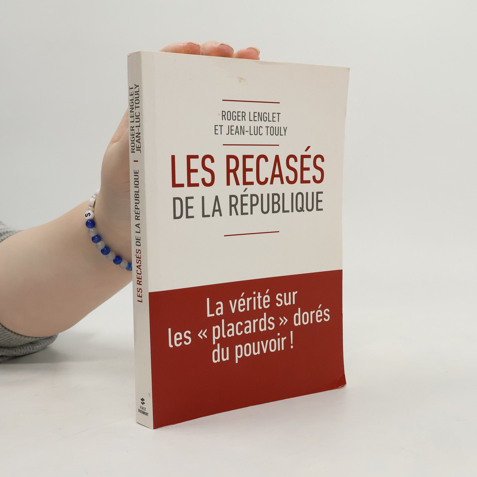 Roger Lenglet Les recasés de la République