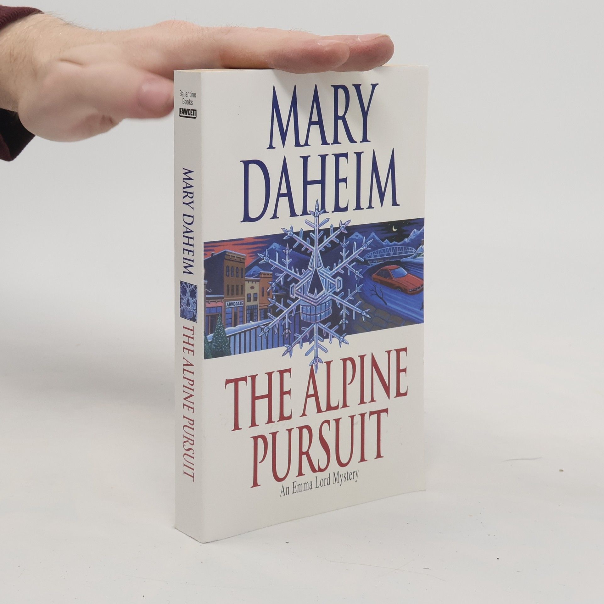 Mary Daheim The Alpine Pursuit. An Emma Lord Mystery