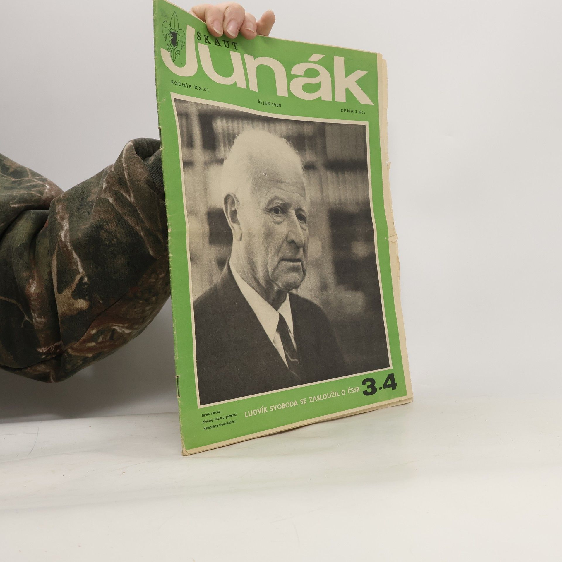 Various authors Skaut-Junák 3-4