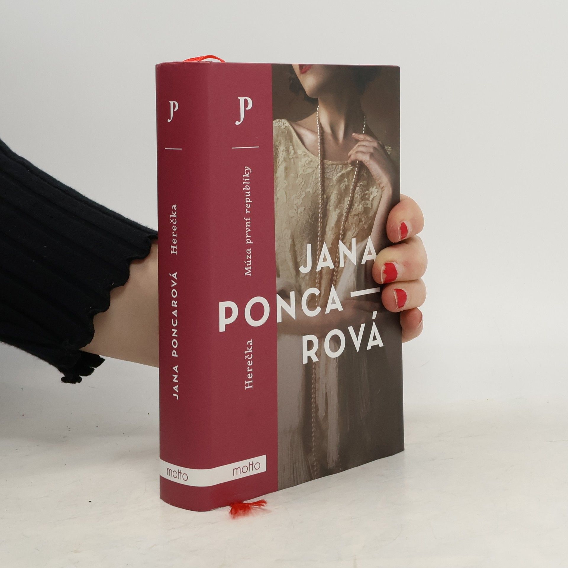 Jana Poncarová Herečka : múza první republiky