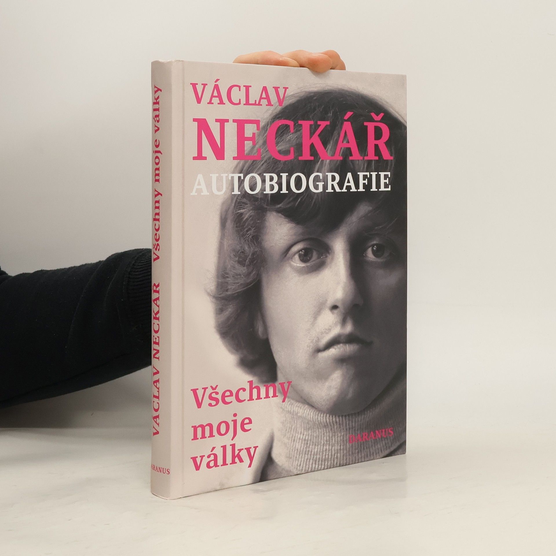 Václav Neckář. Autobiografie. Všechny moje války