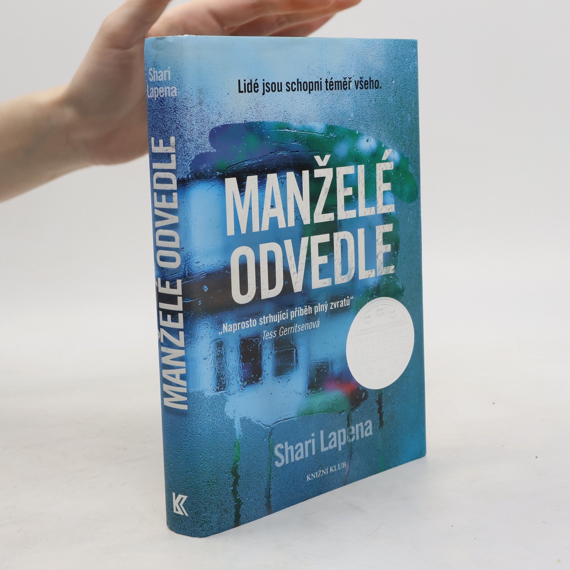 Shari Lapena Manželé odvedle