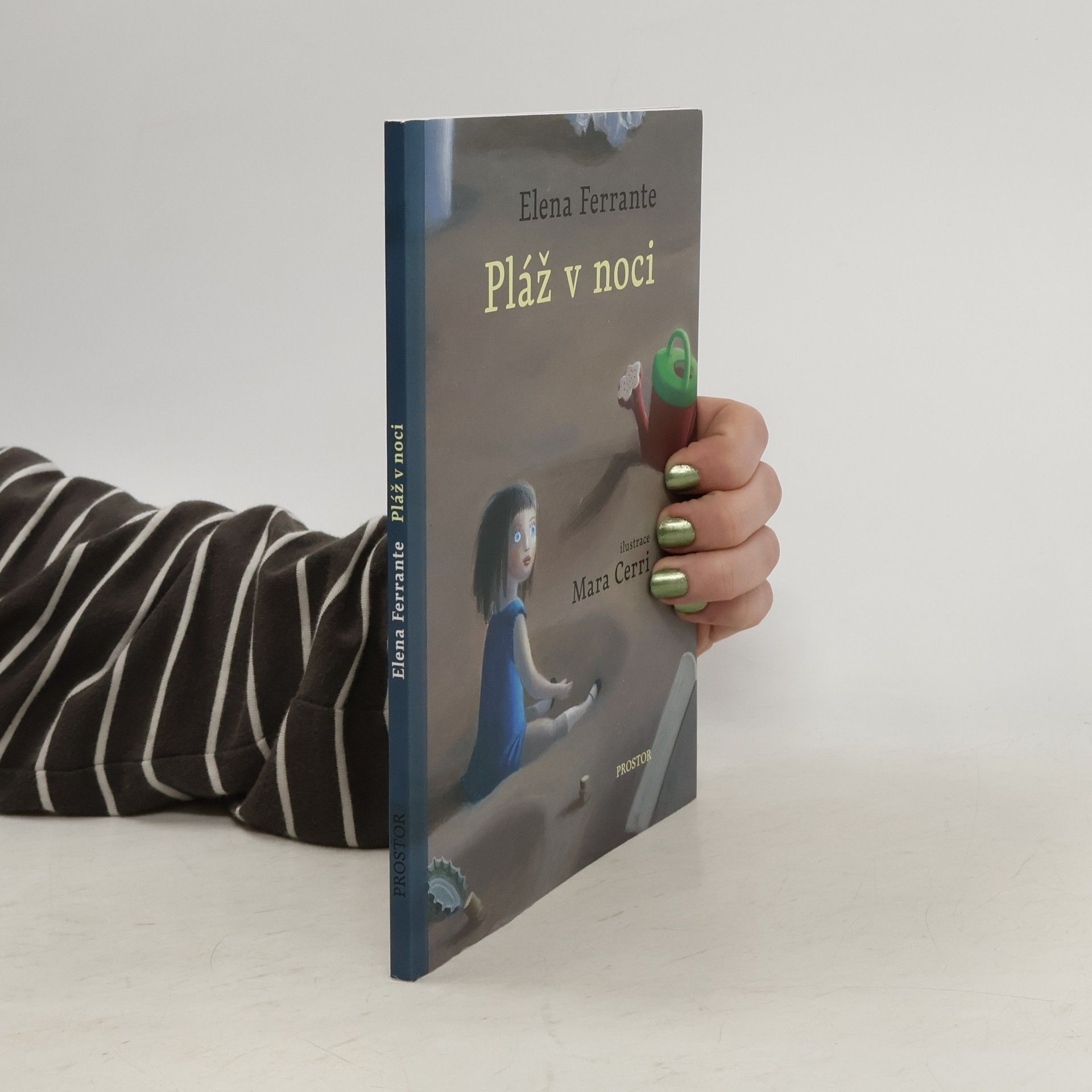 Elena Ferrante Pláž v noci