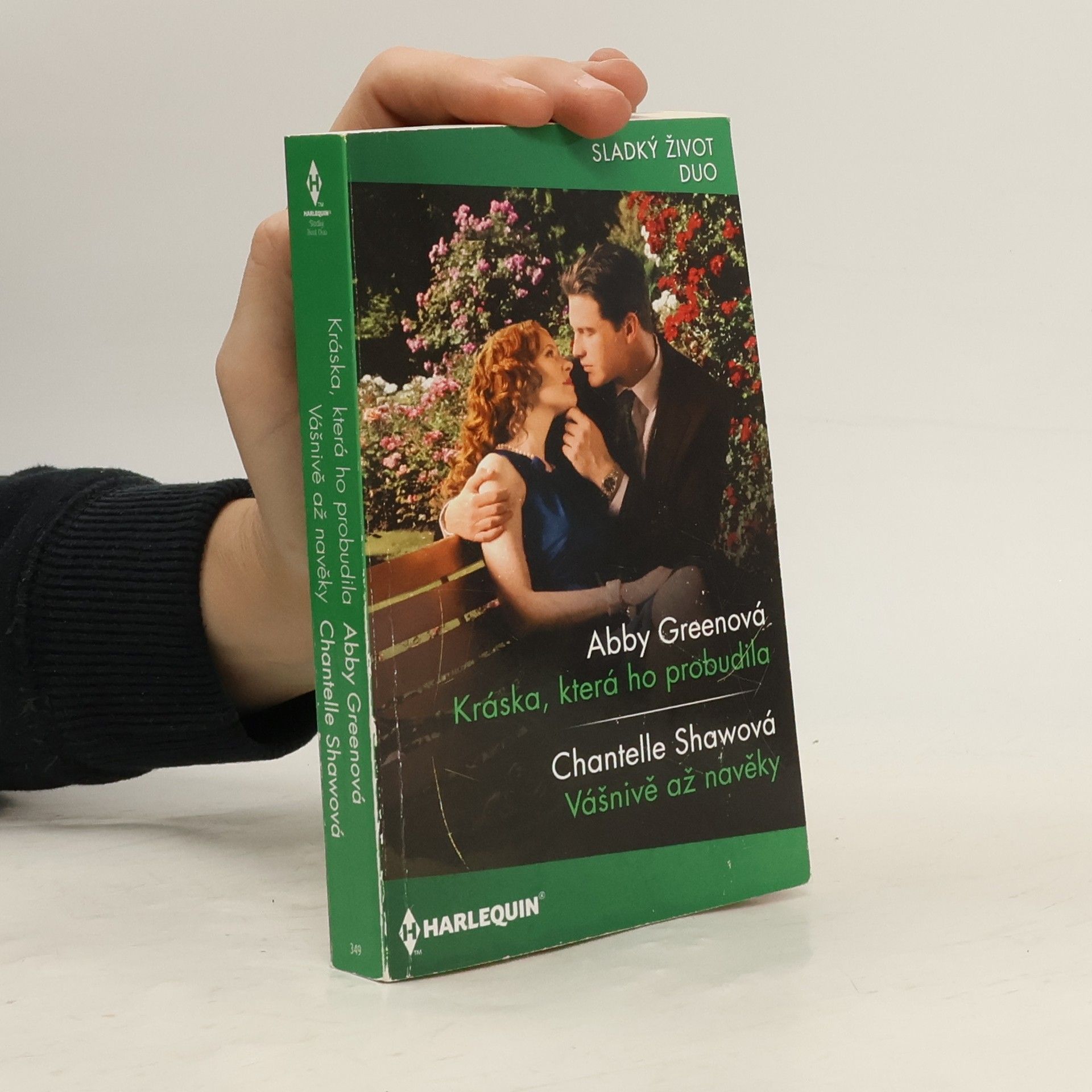 Chantelle Shaw Kráska, která ho probudila. Vášnivě až navěky