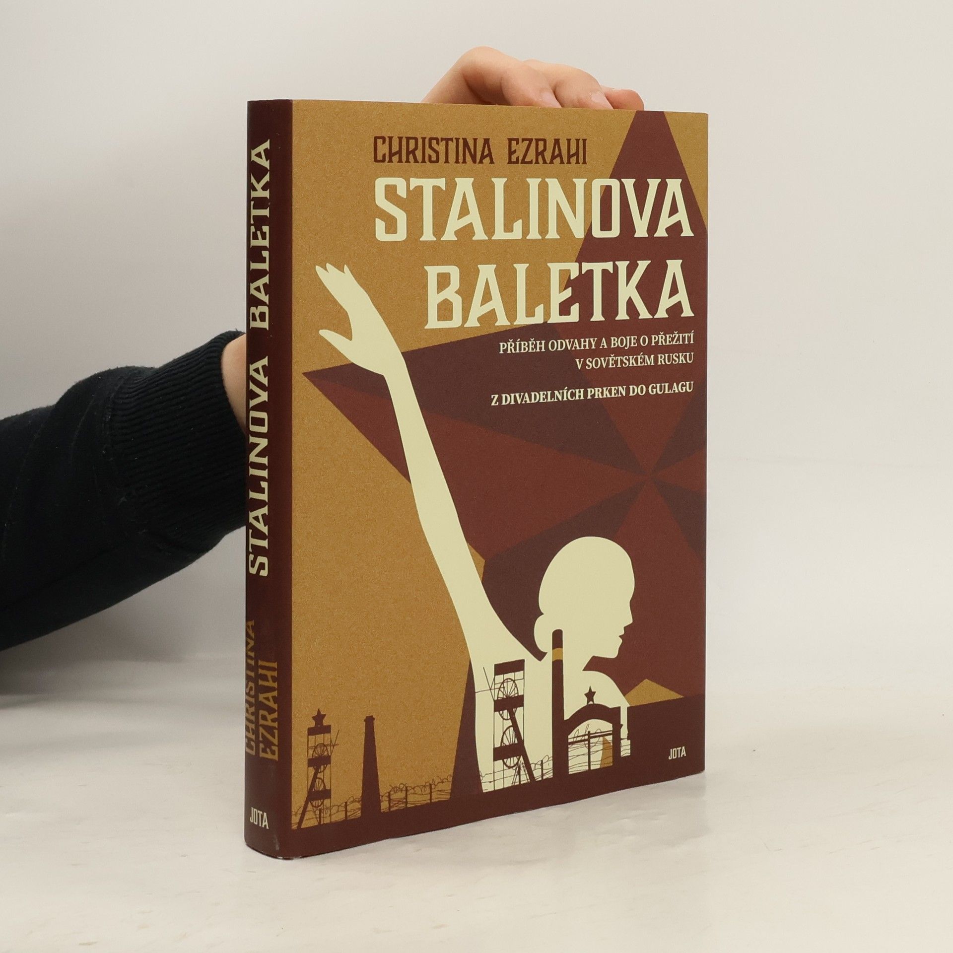 Christina Ezrahi Stalinova baletka