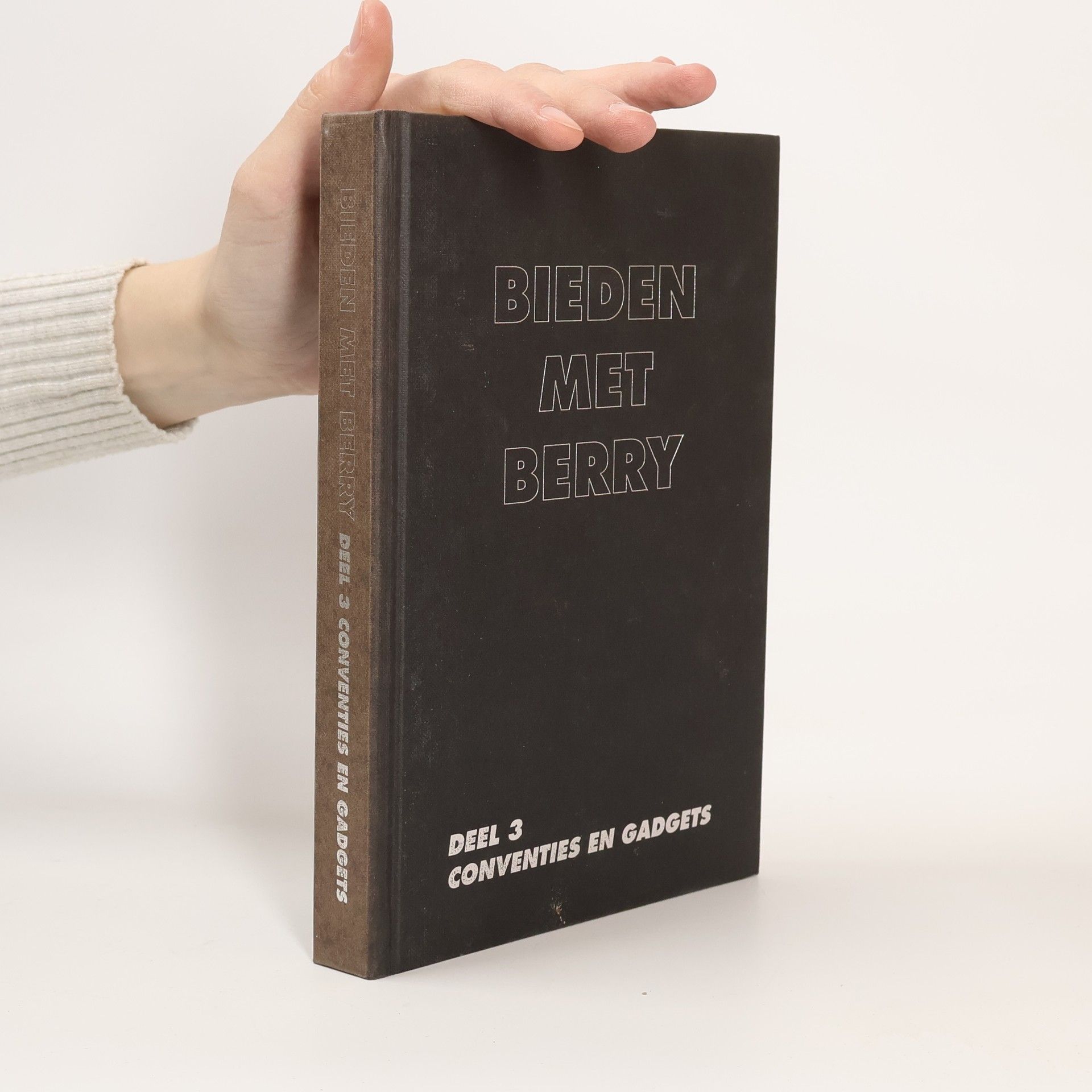 Berry Westra Bieden met Berry - Deel 3; Conventies en gadgets